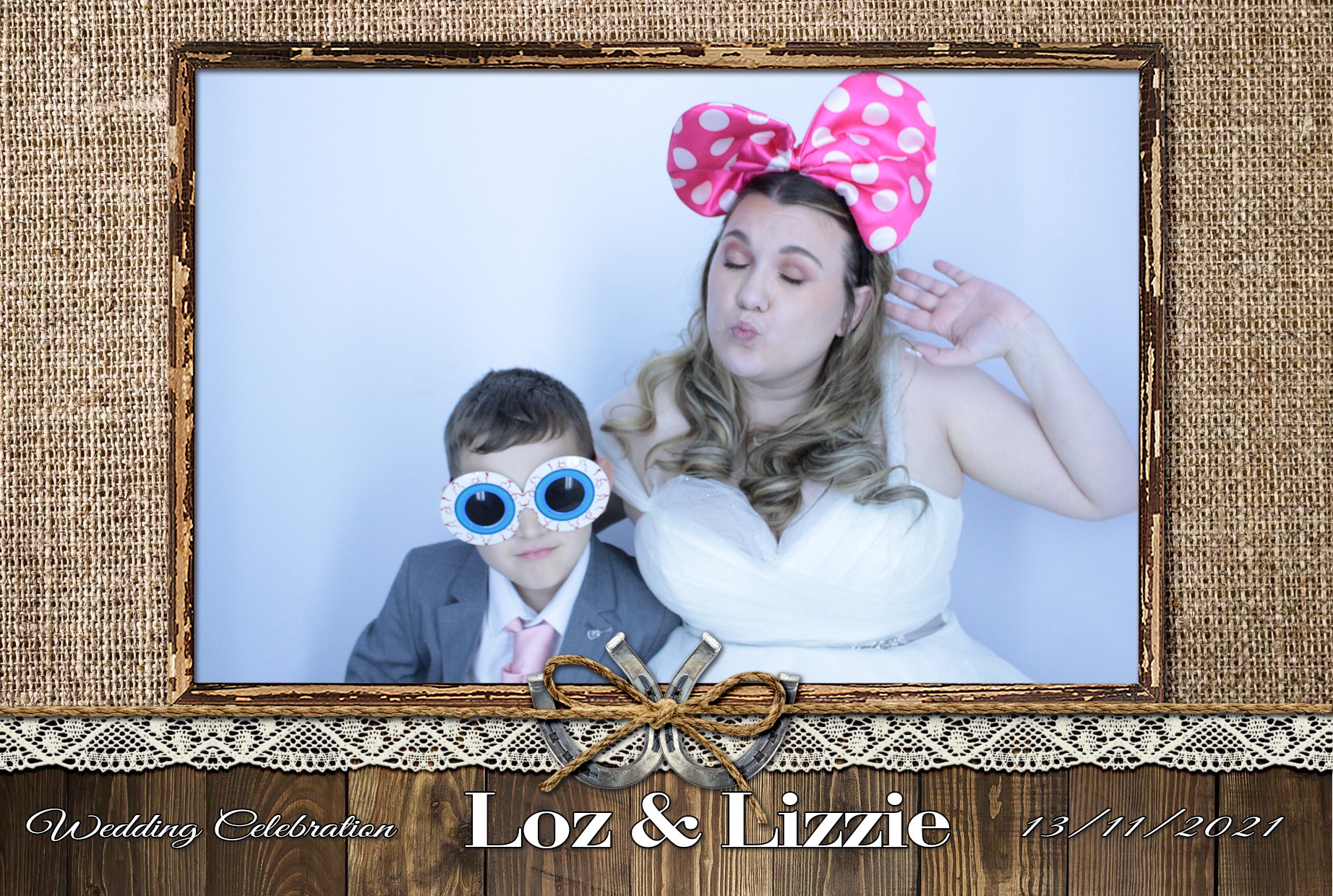 Loz and Lizzie's Anniversary Party | View more photos from the event at gallery.myphotoboothexperience.co.uk/u/MyPhotoBoothExperienceLtd/Loz-and-Lizzies-Anniversary-Party
