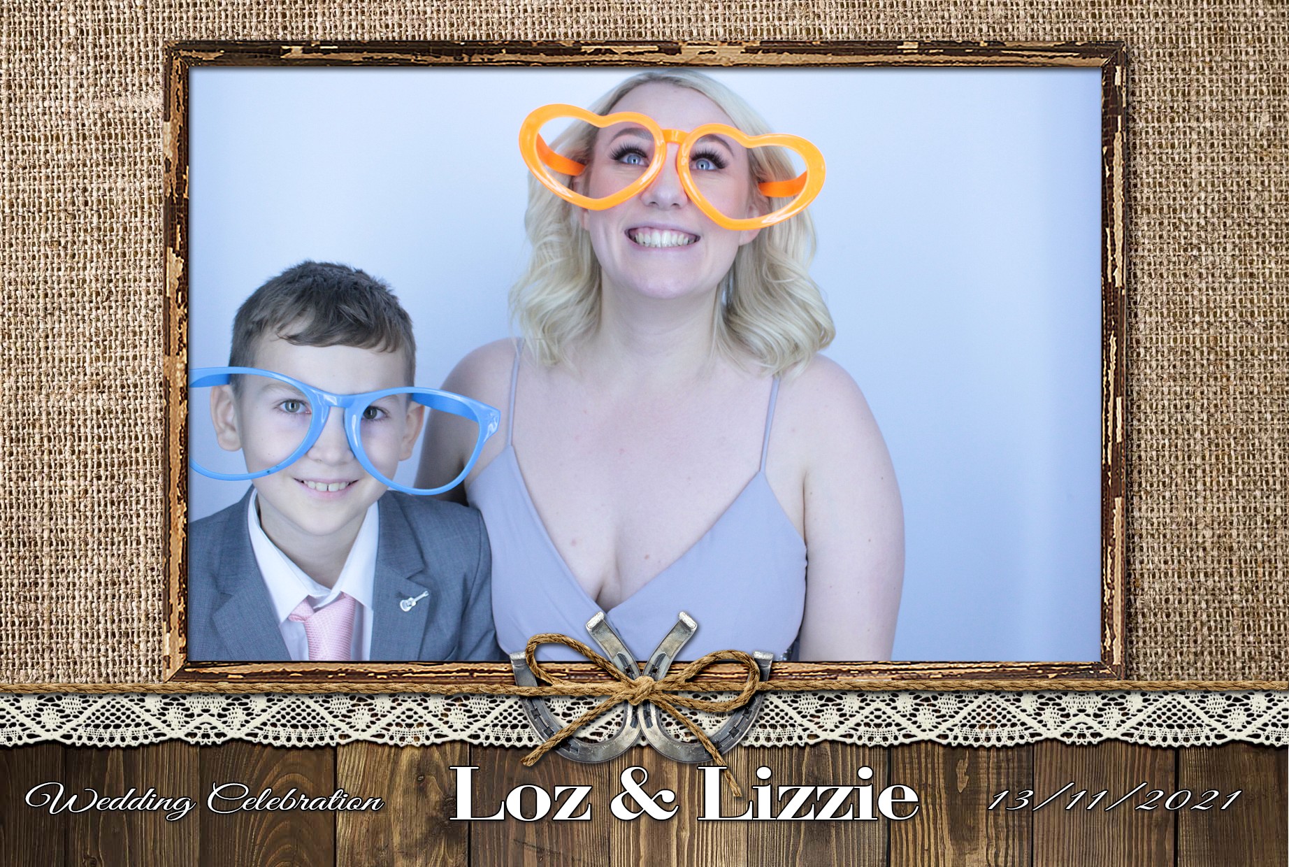 Loz and Lizzie's Anniversary Party | View more photos from the event at gallery.myphotoboothexperience.co.uk/u/MyPhotoBoothExperienceLtd/Loz-and-Lizzies-Anniversary-Party