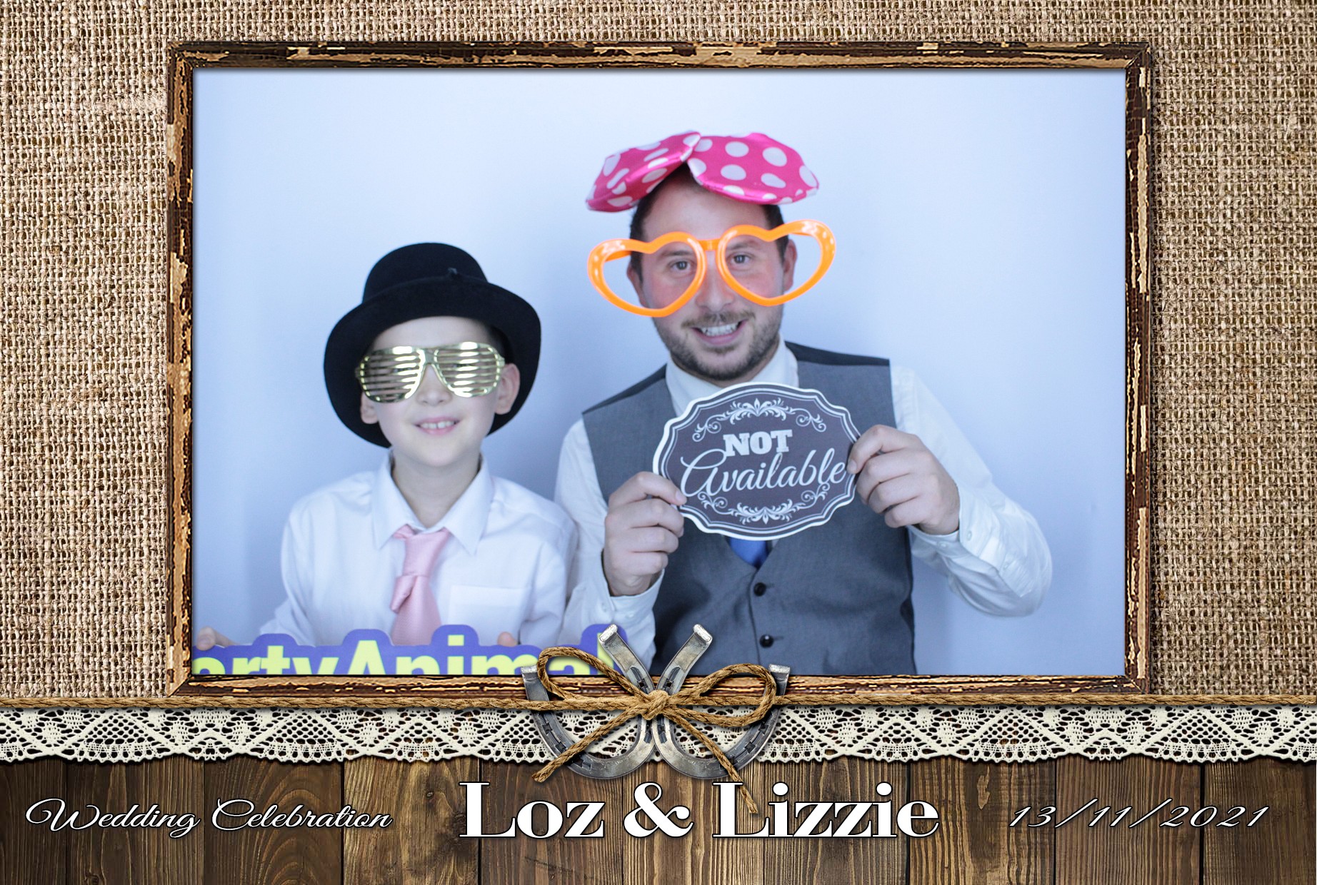 Loz and Lizzie's Anniversary Party | View more photos from the event at gallery.myphotoboothexperience.co.uk/u/MyPhotoBoothExperienceLtd/Loz-and-Lizzies-Anniversary-Party