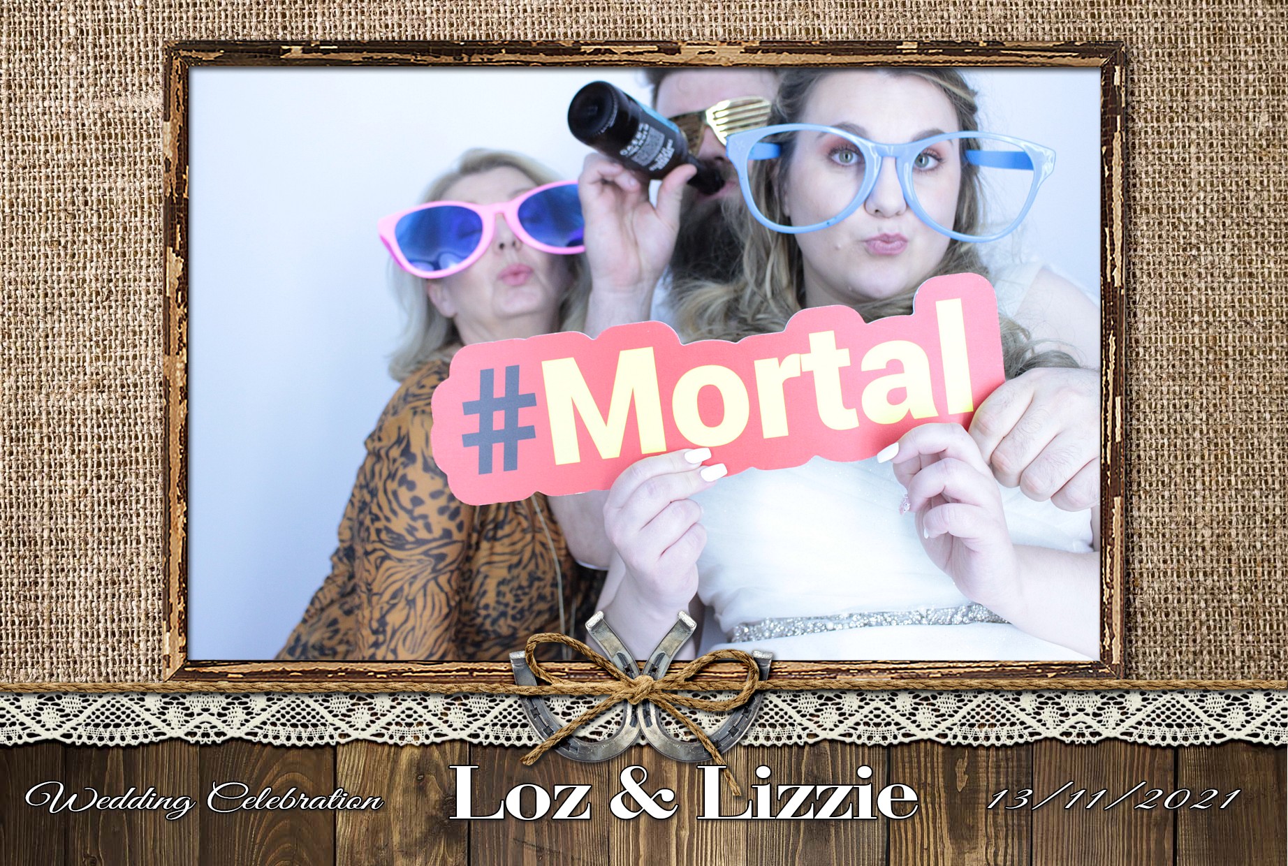 Loz and Lizzie's Anniversary Party | View more photos from the event at gallery.myphotoboothexperience.co.uk/u/MyPhotoBoothExperienceLtd/Loz-and-Lizzies-Anniversary-Party