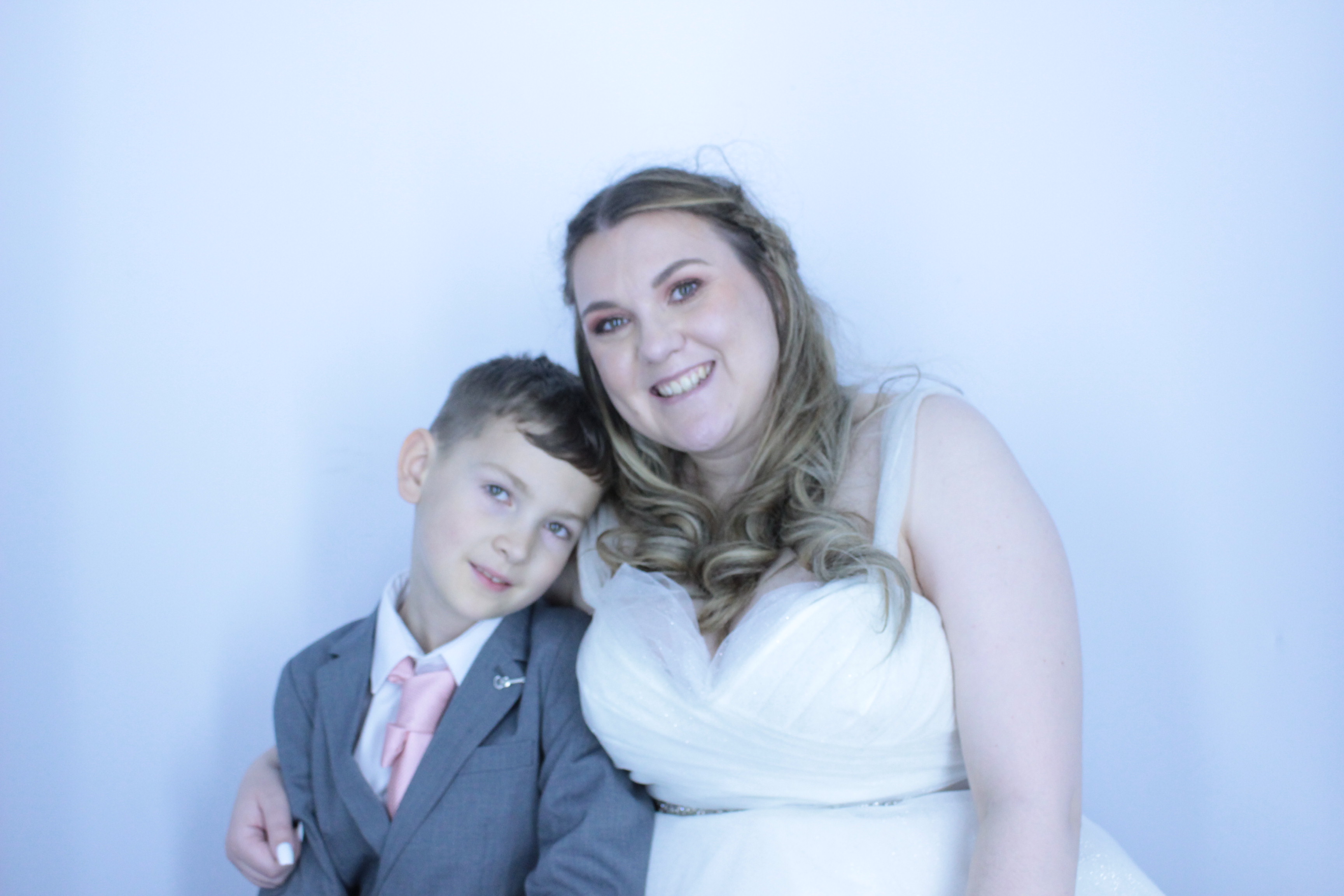 Loz and Lizzie's Anniversary Party | View more photos from the event at gallery.myphotoboothexperience.co.uk/u/MyPhotoBoothExperienceLtd/Loz-and-Lizzies-Anniversary-Party