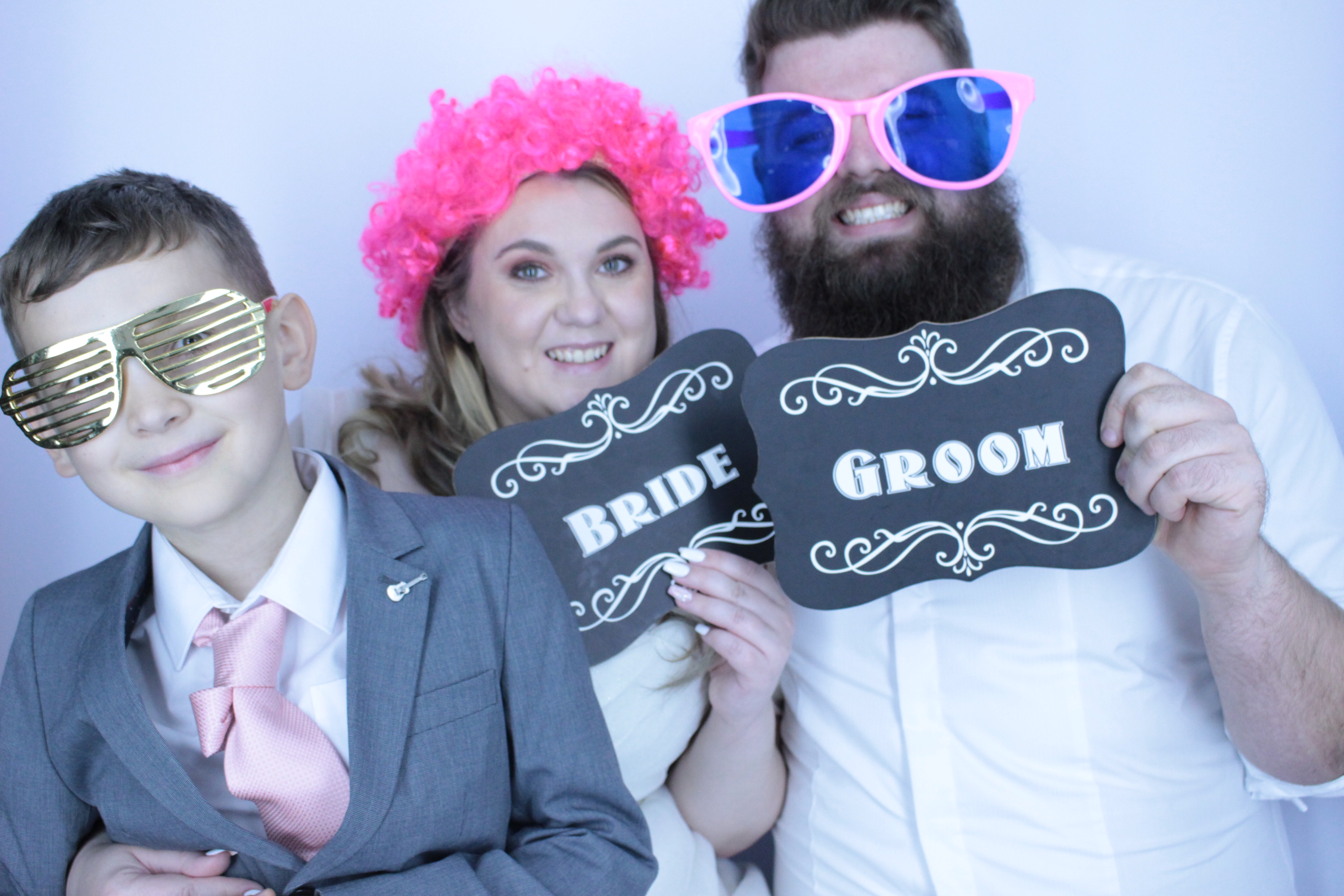 Loz and Lizzie's Anniversary Party | View more photos from the event at gallery.myphotoboothexperience.co.uk/u/MyPhotoBoothExperienceLtd/Loz-and-Lizzies-Anniversary-Party