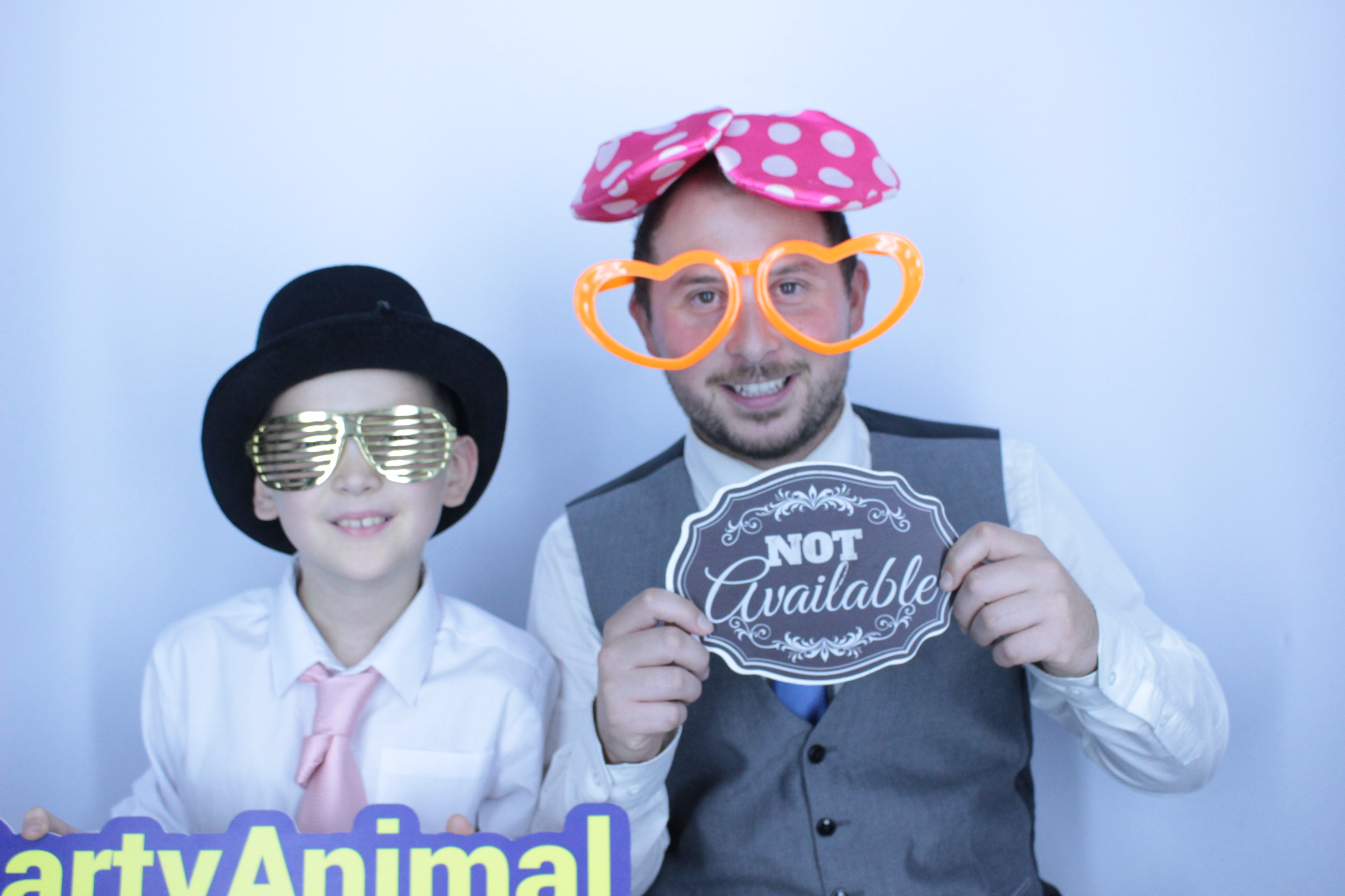 Loz and Lizzie's Anniversary Party | View more photos from the event at gallery.myphotoboothexperience.co.uk/u/MyPhotoBoothExperienceLtd/Loz-and-Lizzies-Anniversary-Party