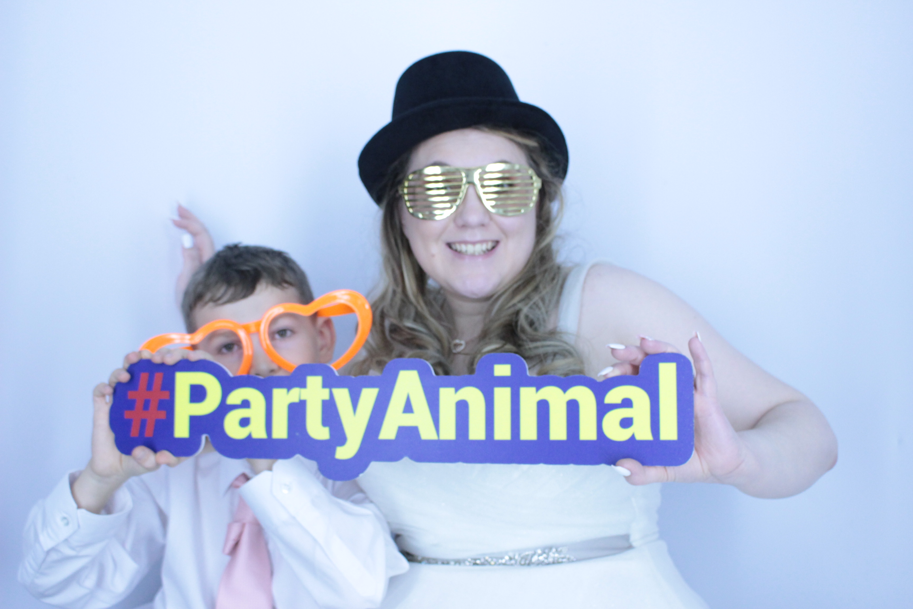 Loz and Lizzie's Anniversary Party | View more photos from the event at gallery.myphotoboothexperience.co.uk/u/MyPhotoBoothExperienceLtd/Loz-and-Lizzies-Anniversary-Party