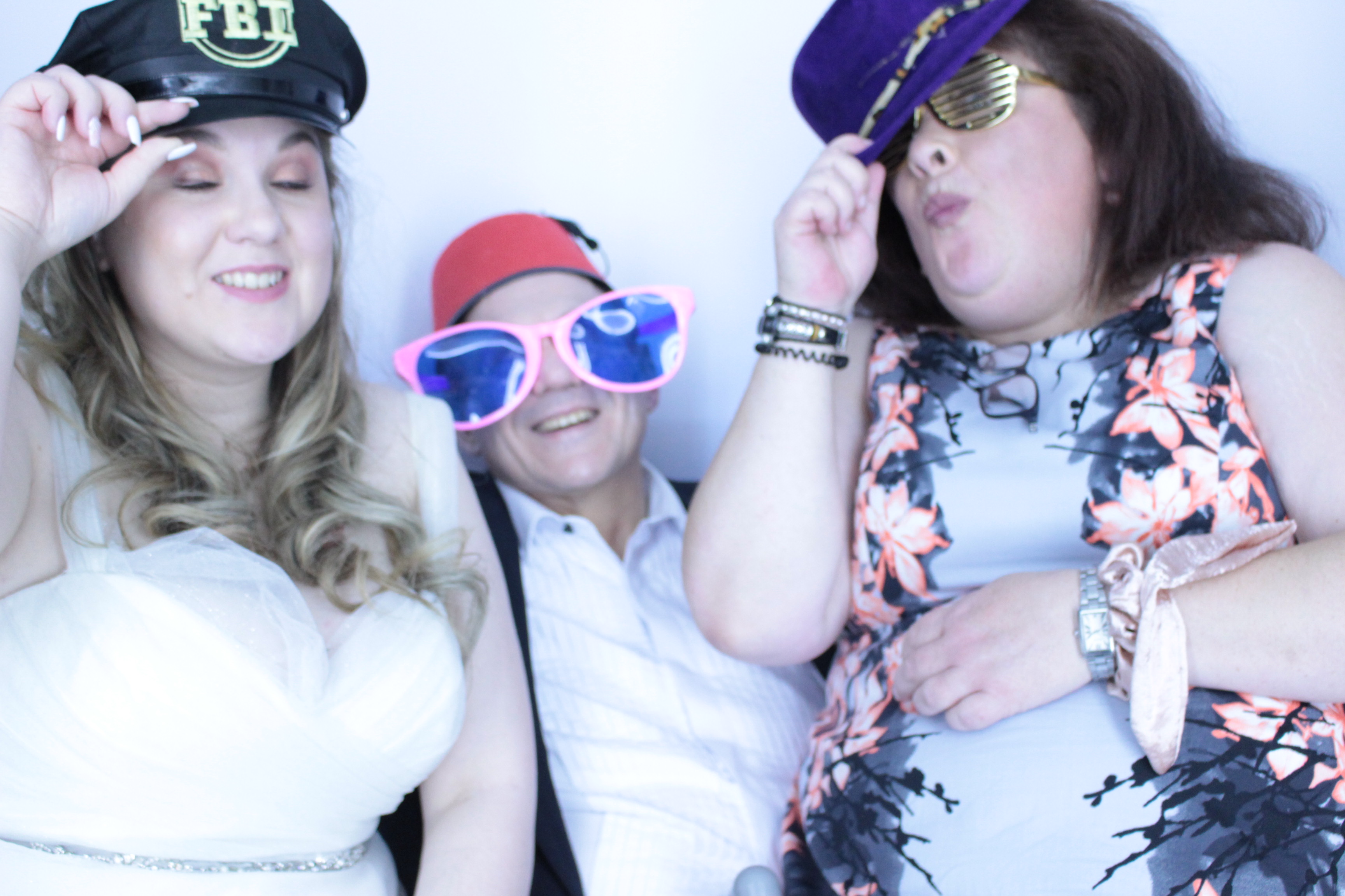 Loz and Lizzie's Anniversary Party | View more photos from the event at gallery.myphotoboothexperience.co.uk/u/MyPhotoBoothExperienceLtd/Loz-and-Lizzies-Anniversary-Party