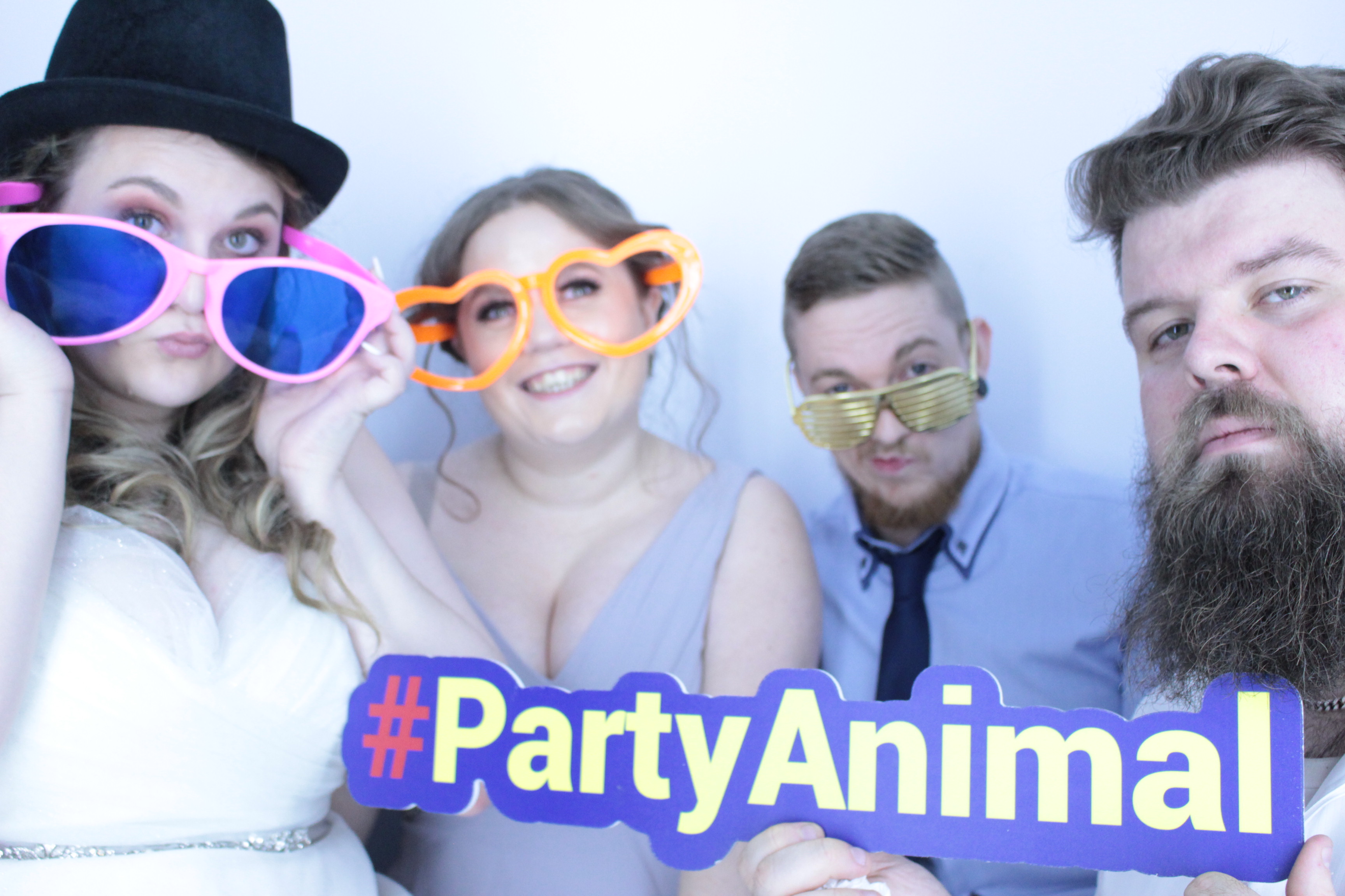Loz and Lizzie's Anniversary Party | View more photos from the event at gallery.myphotoboothexperience.co.uk/u/MyPhotoBoothExperienceLtd/Loz-and-Lizzies-Anniversary-Party