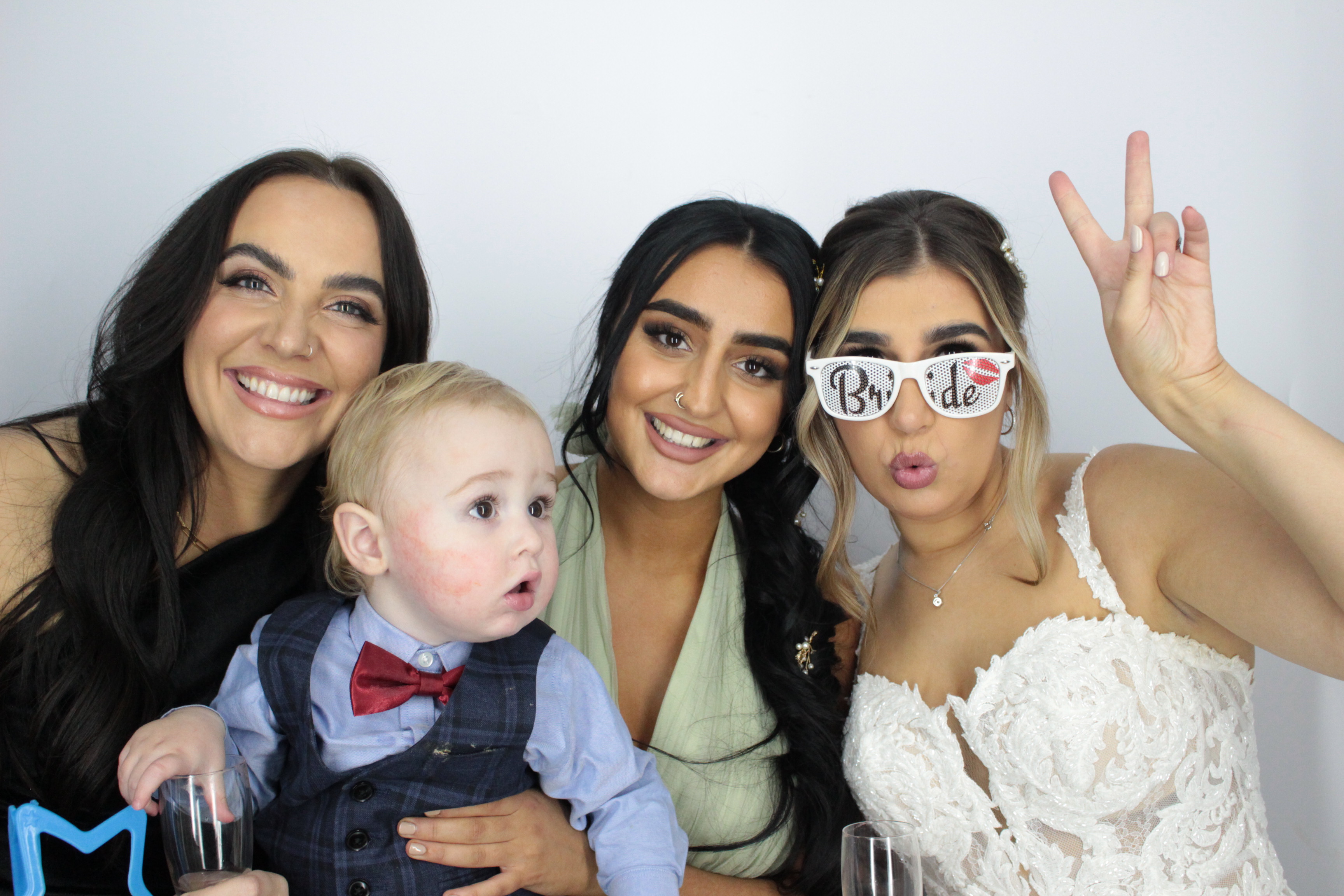 Luke & Ayesha's Wedding | View more photos from the event at gallery.myphotoboothexperience.co.uk/u/MyPhotoBoothExperienceLtd/Luke-Ayeshas-Wedding