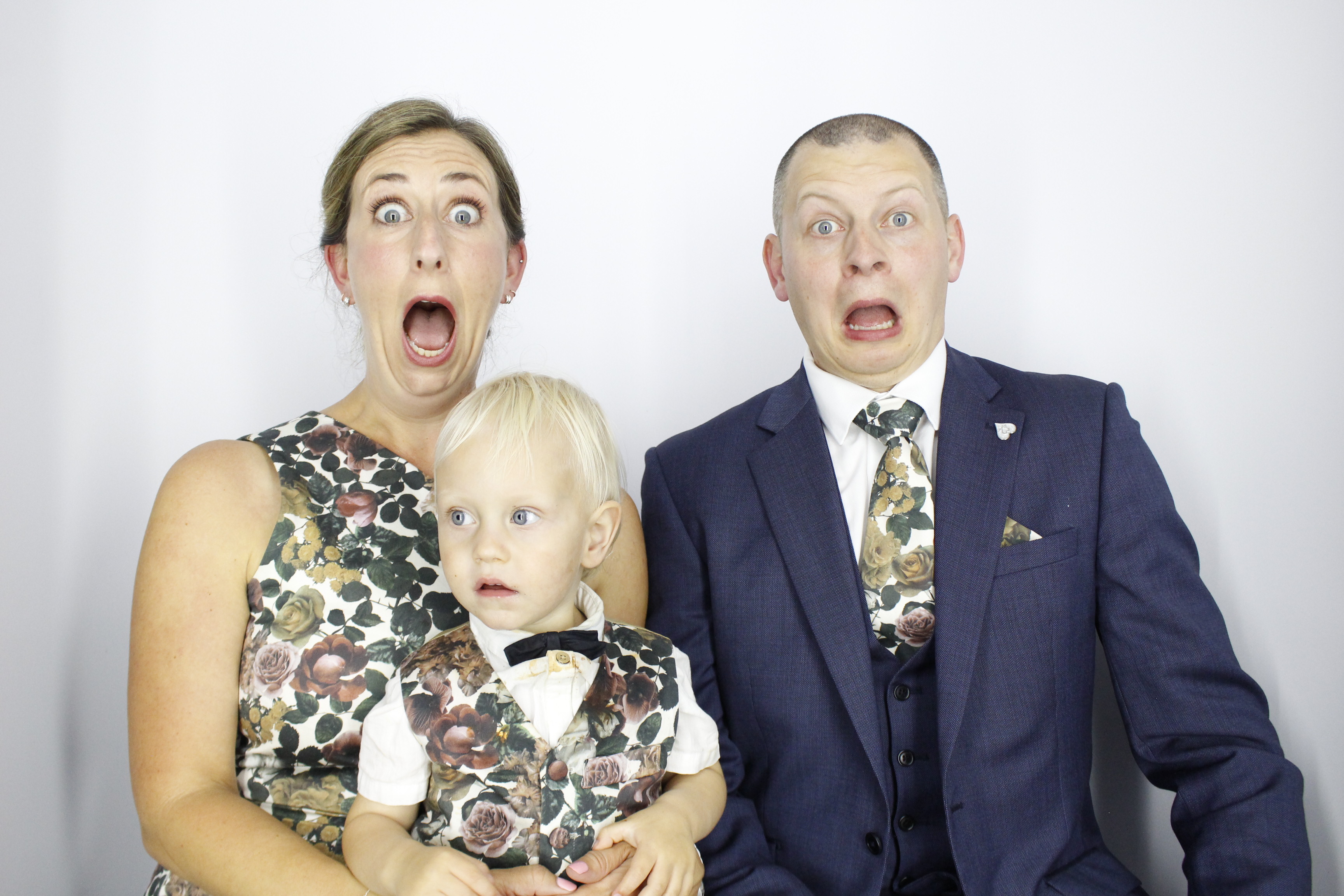 Mark & Jo's Wedding | View more photos from the event at gallery.myphotoboothexperience.co.uk/u/MyPhotoBoothExperienceLtd/Mark-Jos-Wedding