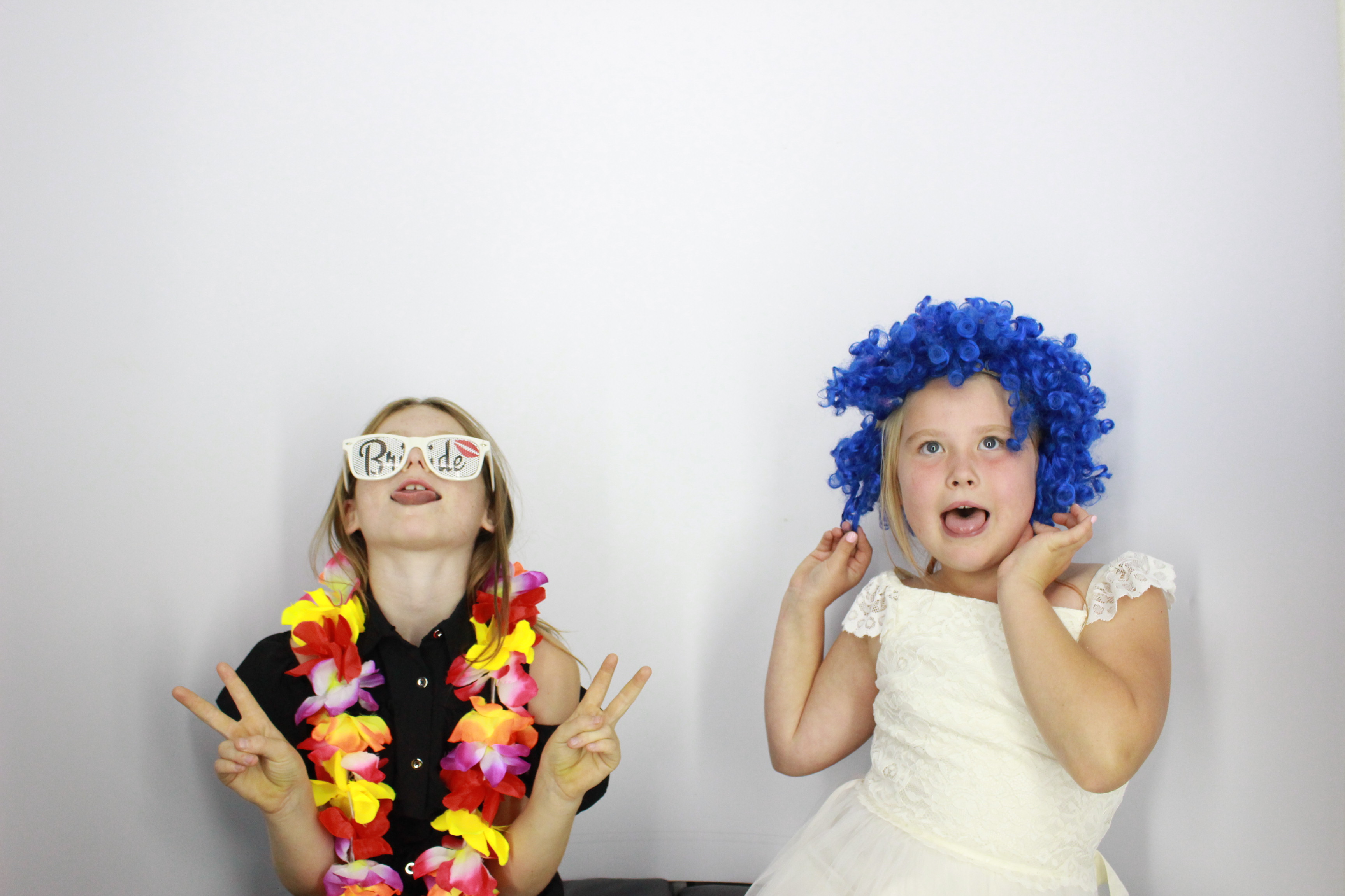 Matt and Lindsay's Wedding  | View more photos from the event at gallery.myphotoboothexperience.co.uk/u/MyPhotoBoothExperienceLtd/Matt-and-Lindsays-Wedding