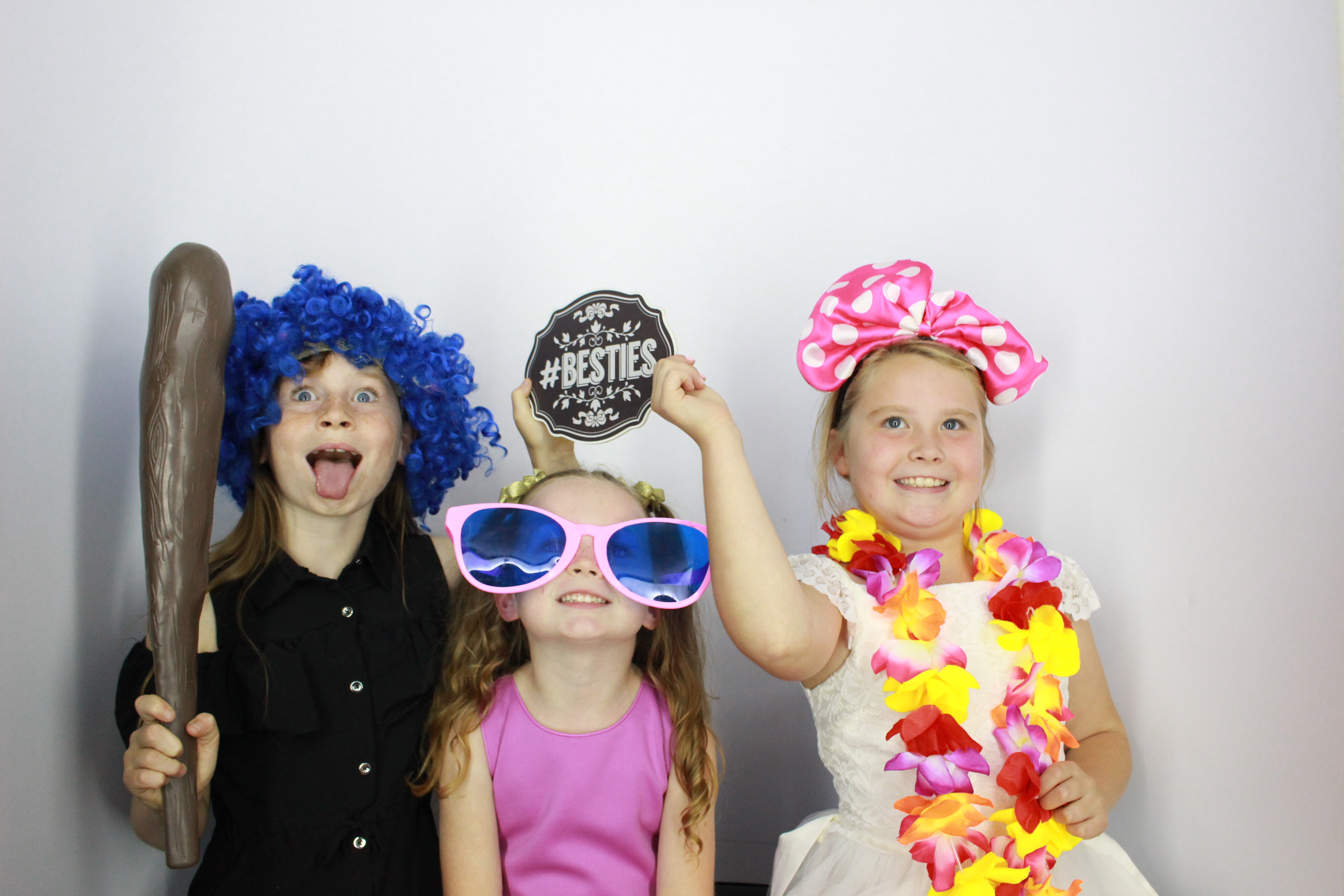 Matt and Lindsay's Wedding  | View more photos from the event at gallery.myphotoboothexperience.co.uk/u/MyPhotoBoothExperienceLtd/Matt-and-Lindsays-Wedding