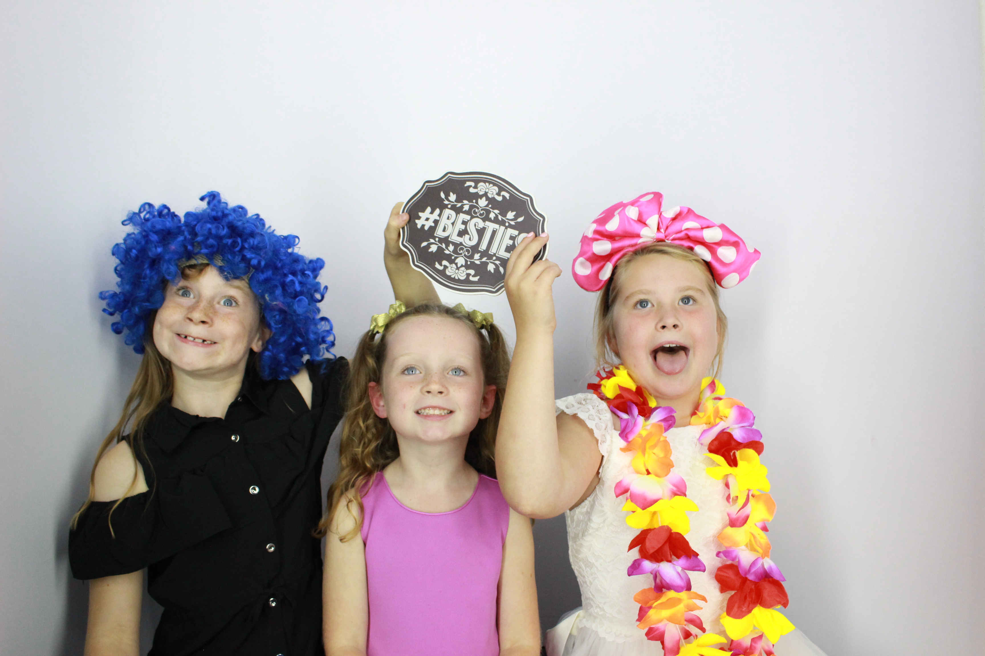 Matt and Lindsay's Wedding  | View more photos from the event at gallery.myphotoboothexperience.co.uk/u/MyPhotoBoothExperienceLtd/Matt-and-Lindsays-Wedding