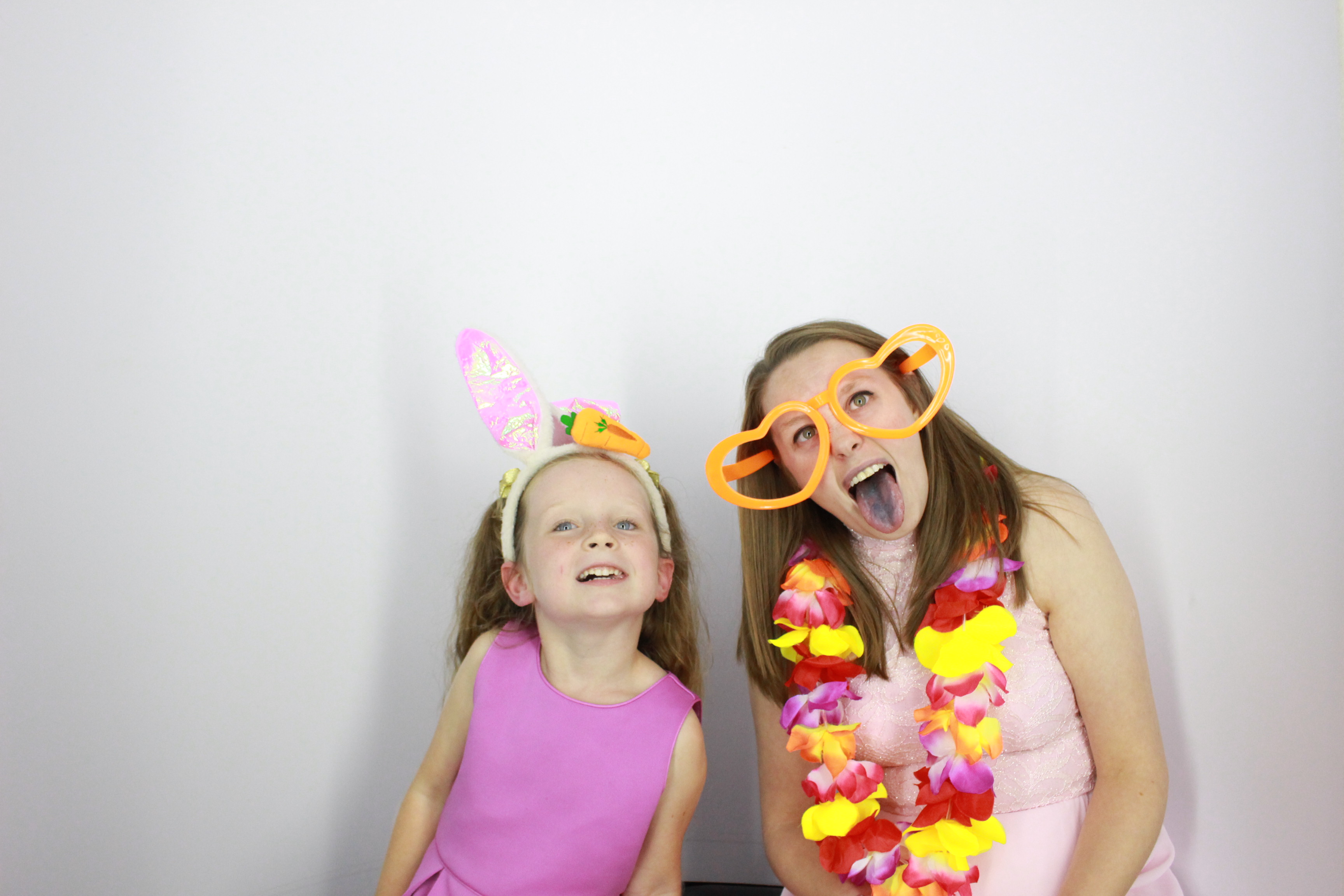 Matt and Lindsay's Wedding  | View more photos from the event at gallery.myphotoboothexperience.co.uk/u/MyPhotoBoothExperienceLtd/Matt-and-Lindsays-Wedding