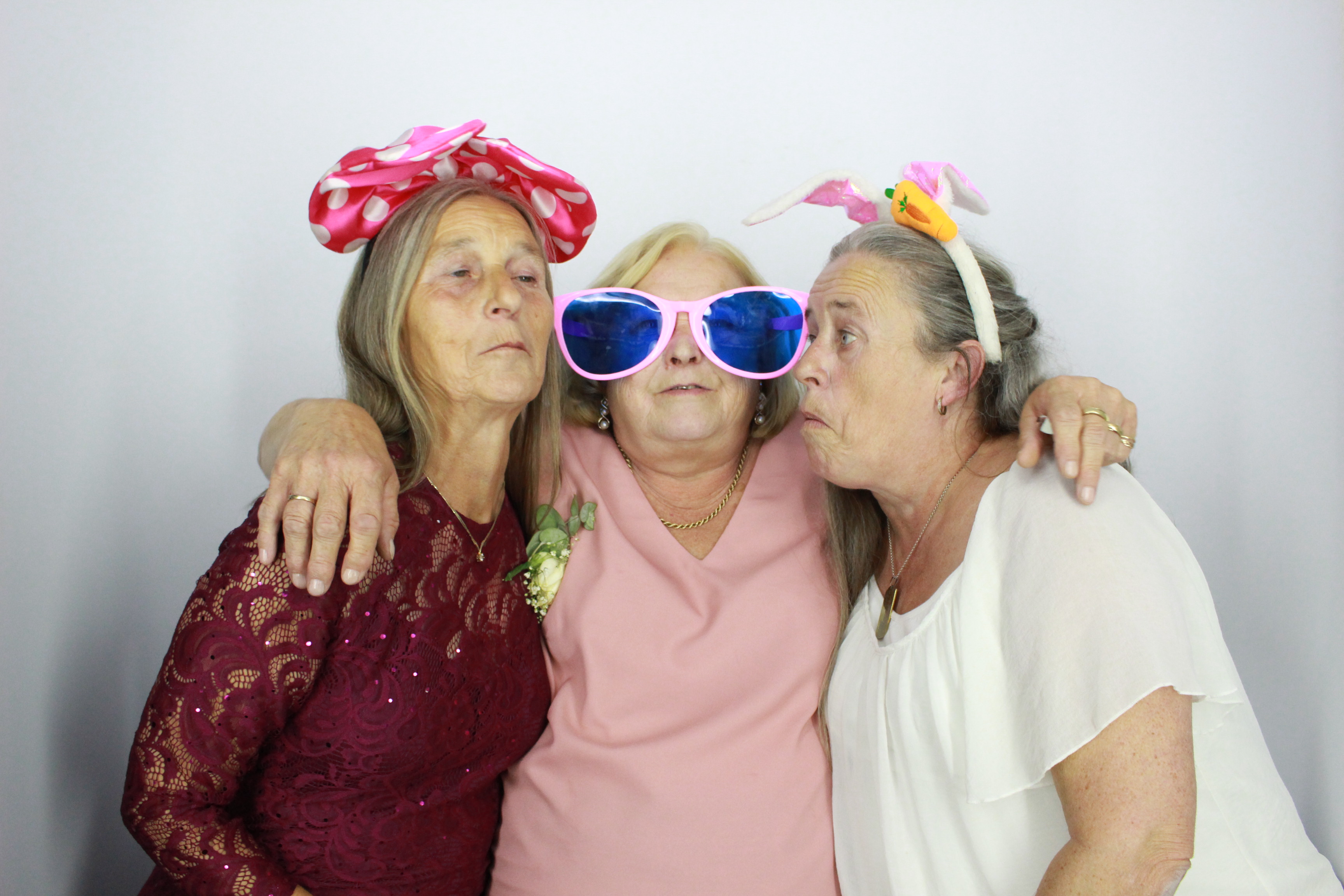 Matt and Lindsay's Wedding  | View more photos from the event at gallery.myphotoboothexperience.co.uk/u/MyPhotoBoothExperienceLtd/Matt-and-Lindsays-Wedding