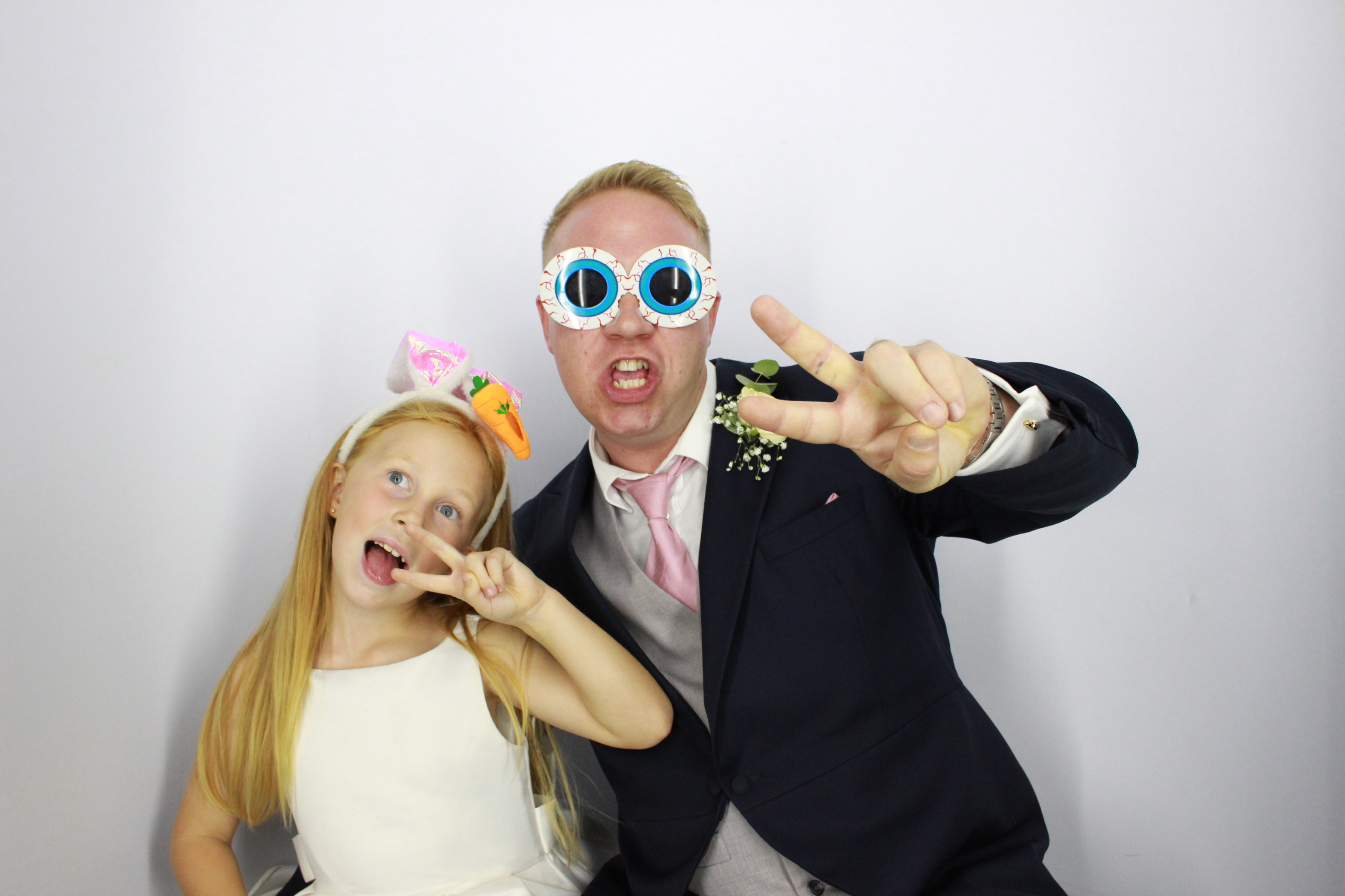 Matt and Lindsay's Wedding  | View more photos from the event at gallery.myphotoboothexperience.co.uk/u/MyPhotoBoothExperienceLtd/Matt-and-Lindsays-Wedding