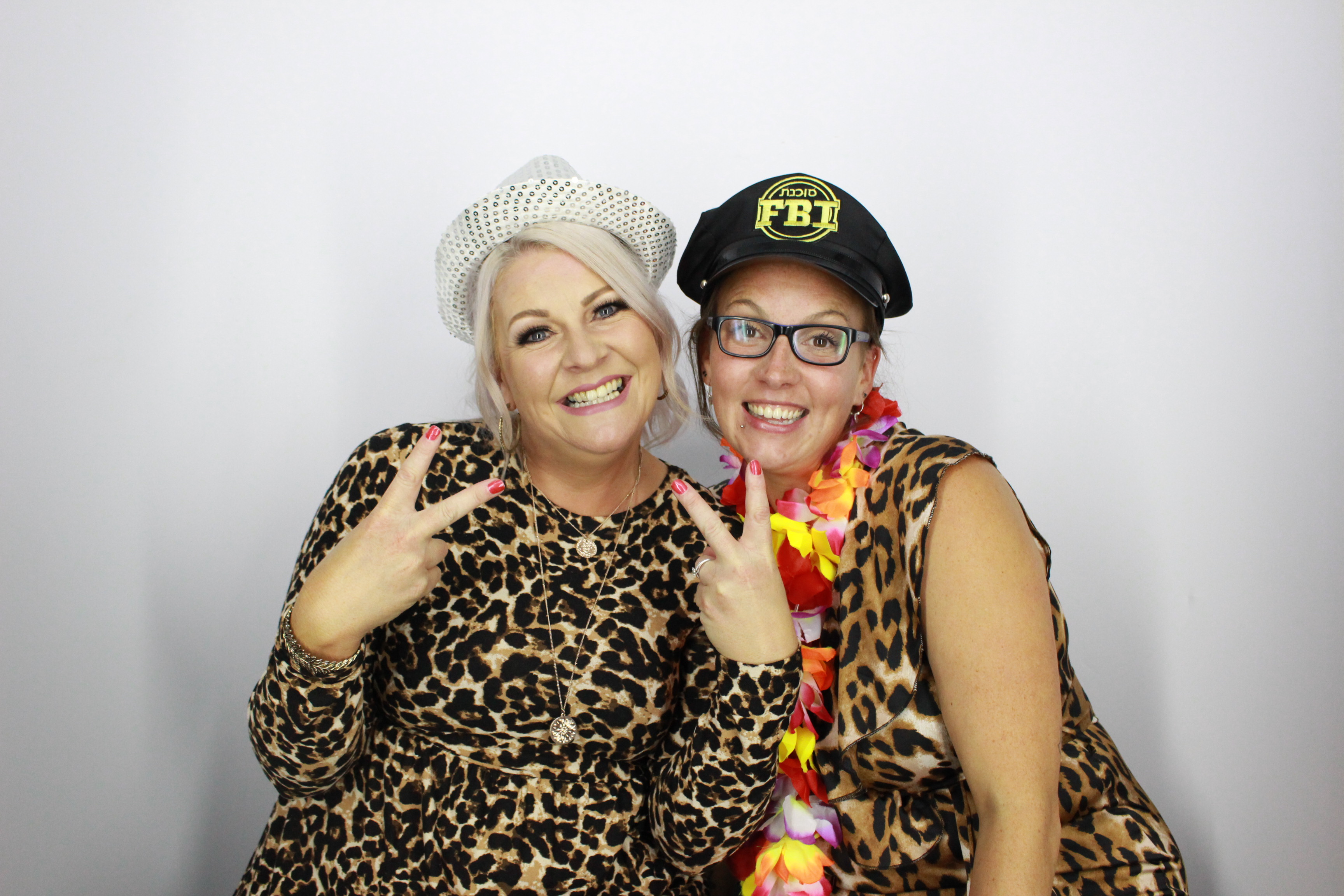 Matt and Lindsay's Wedding  | View more photos from the event at gallery.myphotoboothexperience.co.uk/u/MyPhotoBoothExperienceLtd/Matt-and-Lindsays-Wedding