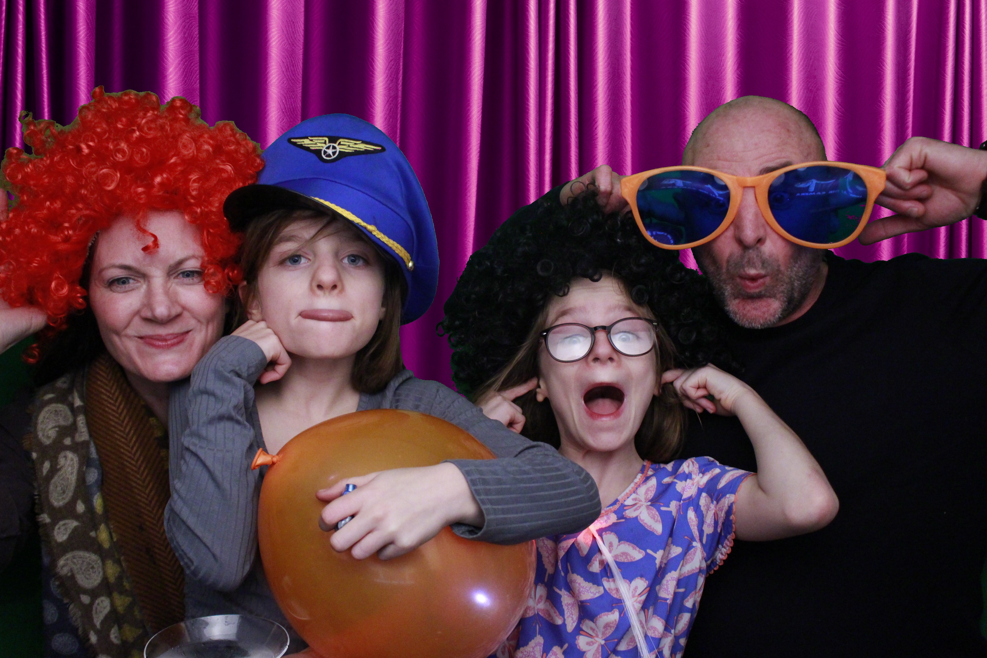 Michelle & David's Wedding  | View more photos from the event at gallery.myphotoboothexperience.co.uk/u/MyPhotoBoothExperienceLtd/Michelle-Davids-Wedding