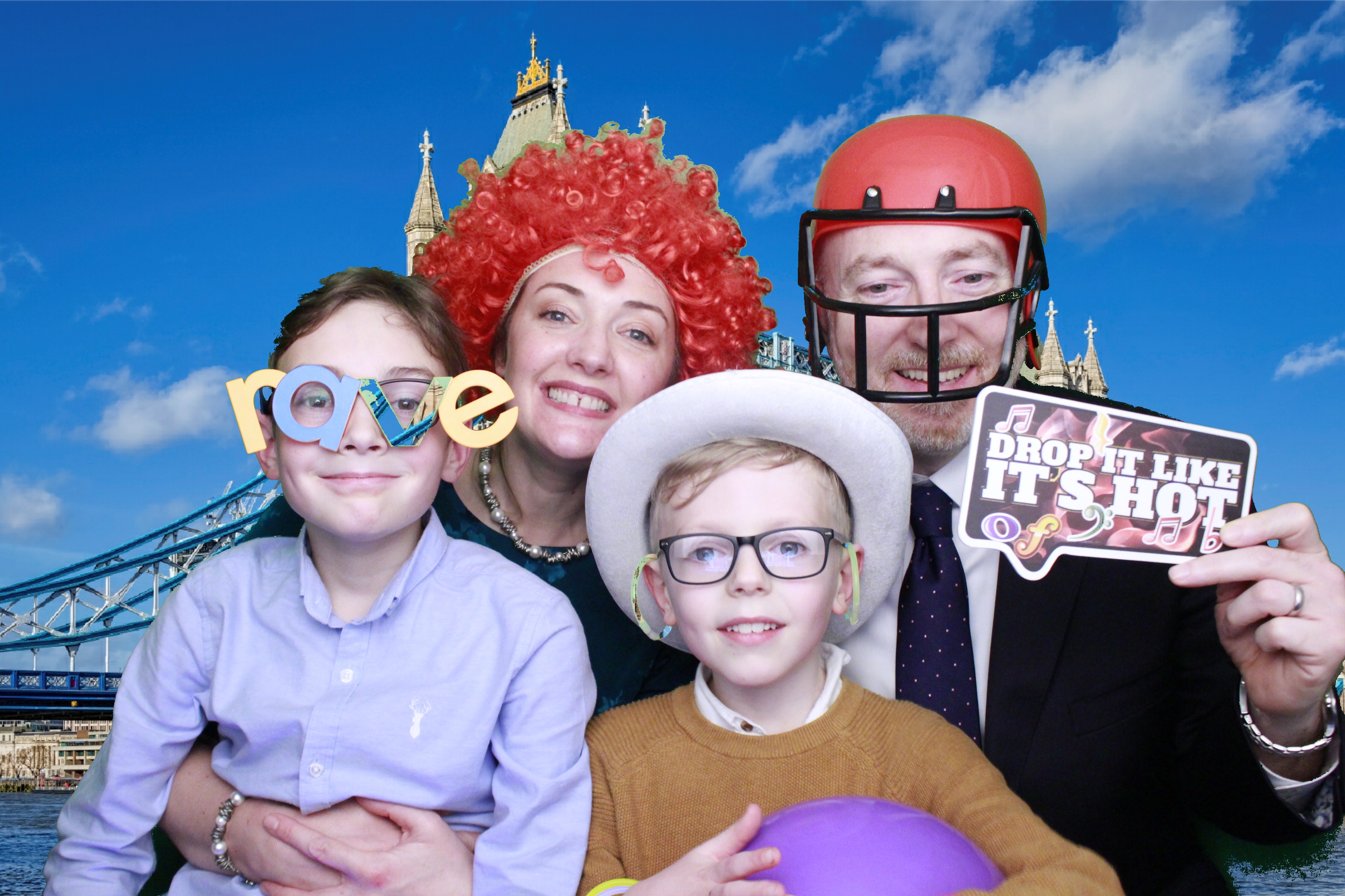 Michelle & David's Wedding  | View more photos from the event at gallery.myphotoboothexperience.co.uk/u/MyPhotoBoothExperienceLtd/Michelle-Davids-Wedding