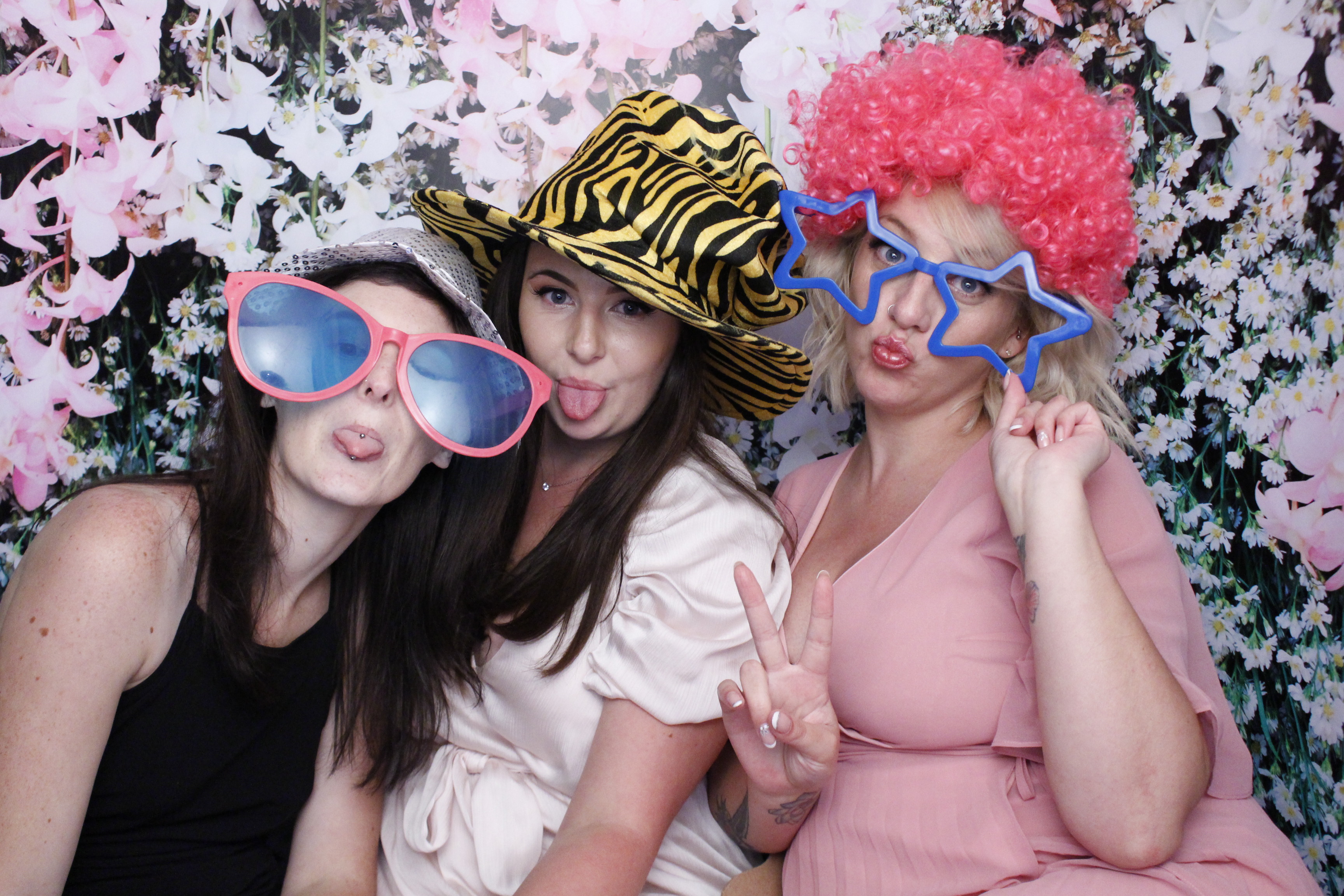 Mr & Mrs Bishop's Wedding | View more photos from the event at gallery.myphotoboothexperience.co.uk/u/MyPhotoBoothExperienceLtd/Mr-Mrs-Bishops-Wedding