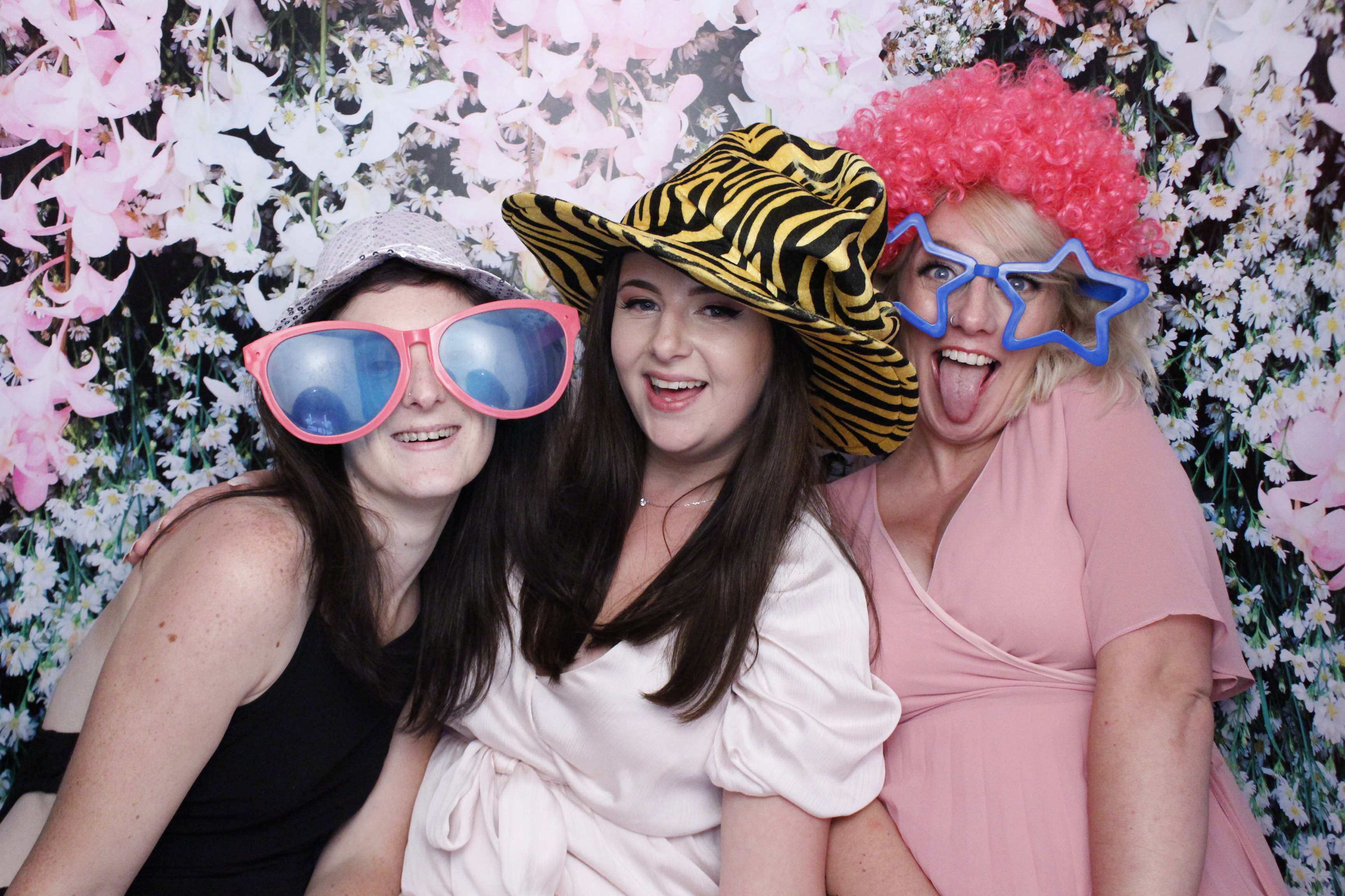 Mr & Mrs Bishop's Wedding | View more photos from the event at gallery.myphotoboothexperience.co.uk/u/MyPhotoBoothExperienceLtd/Mr-Mrs-Bishops-Wedding