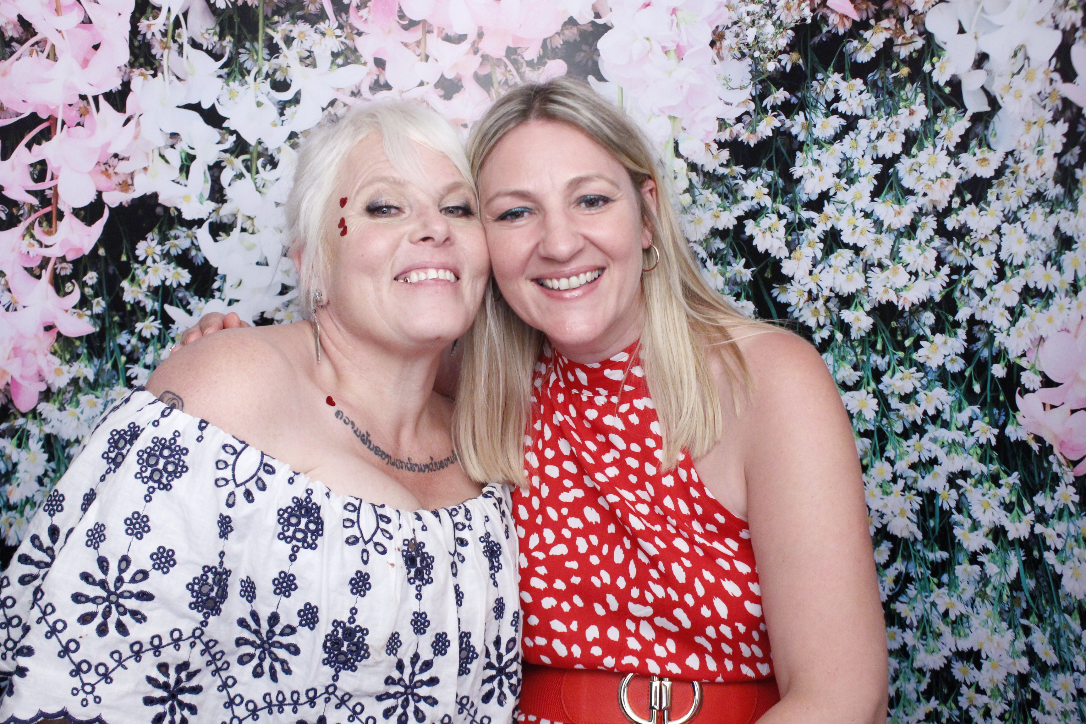 Mr & Mrs Bishop's Wedding | View more photos from the event at gallery.myphotoboothexperience.co.uk/u/MyPhotoBoothExperienceLtd/Mr-Mrs-Bishops-Wedding