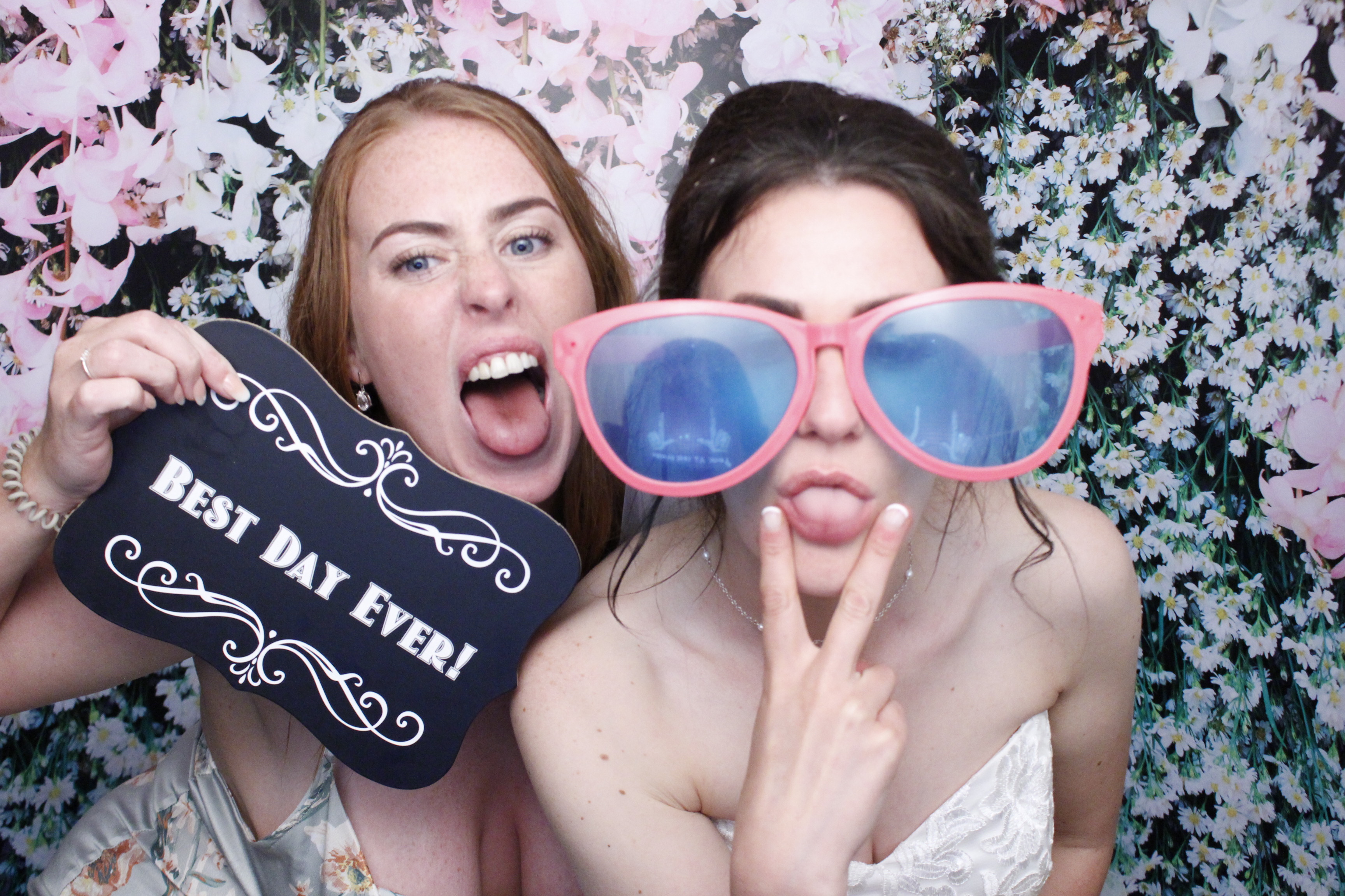 Mr & Mrs Bishop's Wedding | View more photos from the event at gallery.myphotoboothexperience.co.uk/u/MyPhotoBoothExperienceLtd/Mr-Mrs-Bishops-Wedding