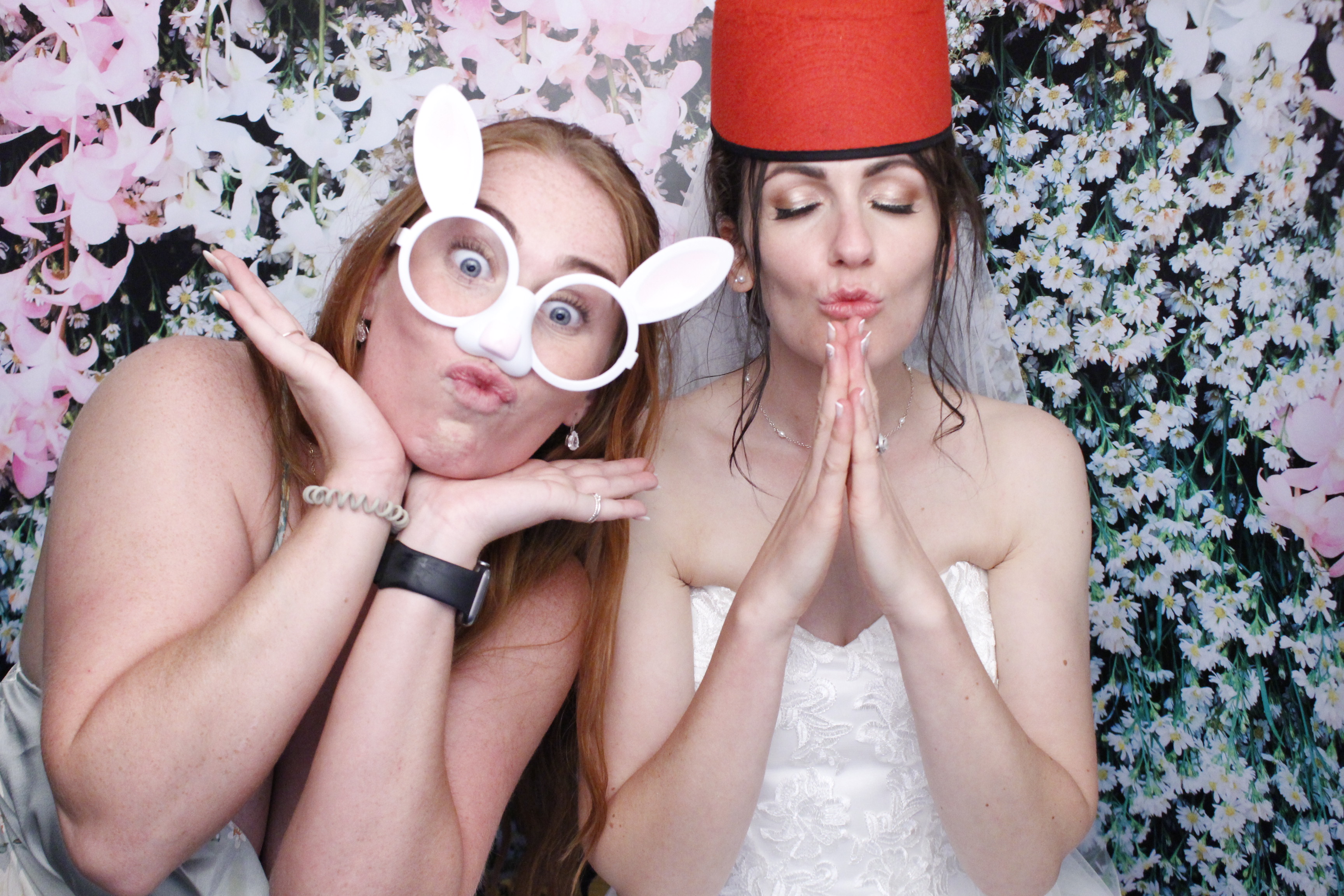 Mr & Mrs Bishop's Wedding | View more photos from the event at gallery.myphotoboothexperience.co.uk/u/MyPhotoBoothExperienceLtd/Mr-Mrs-Bishops-Wedding
