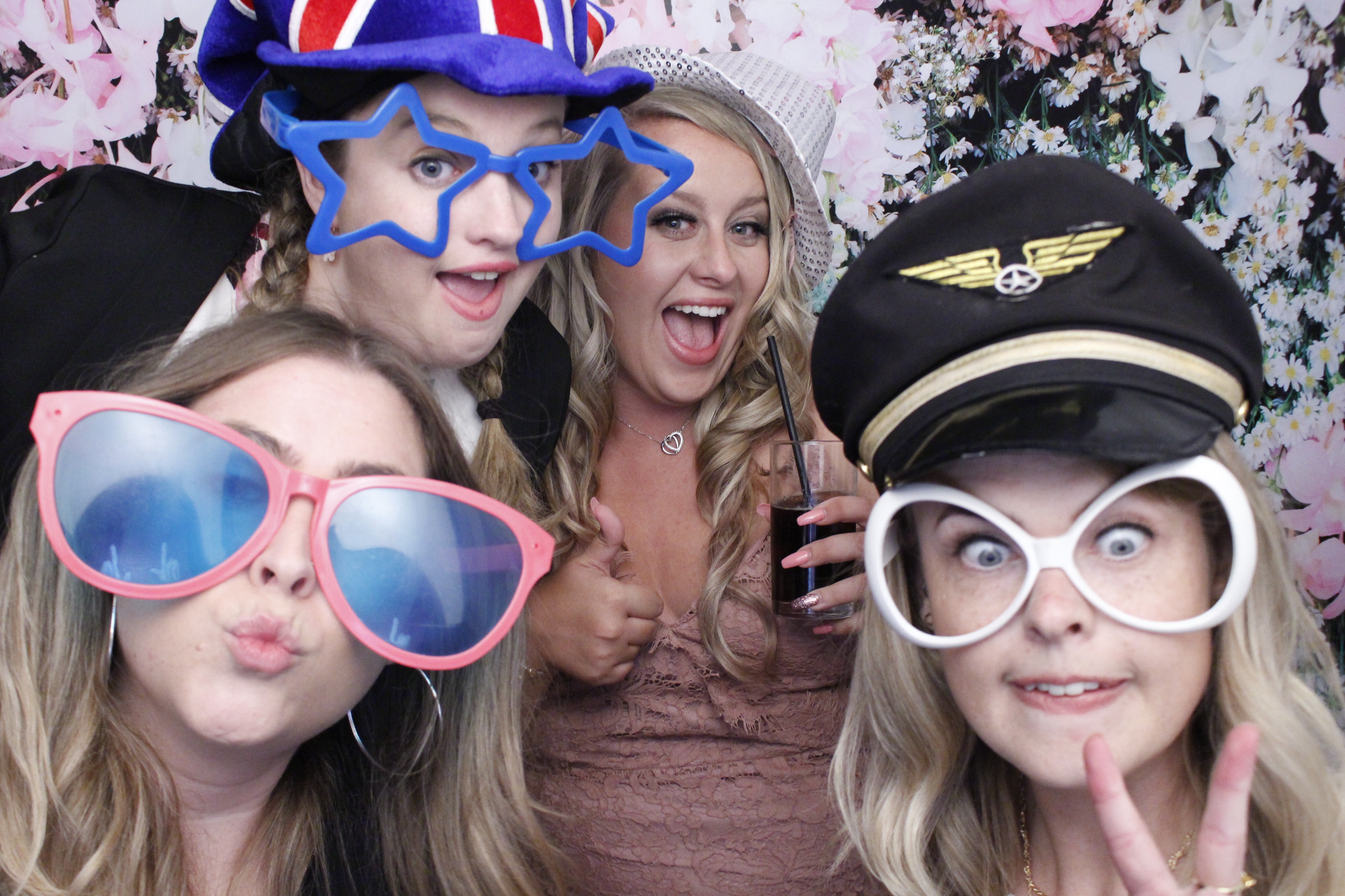 Mr & Mrs Bishop's Wedding | View more photos from the event at gallery.myphotoboothexperience.co.uk/u/MyPhotoBoothExperienceLtd/Mr-Mrs-Bishops-Wedding