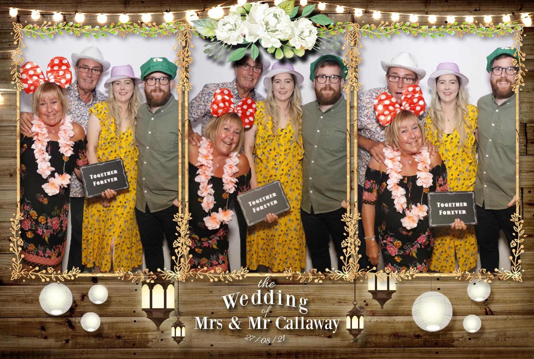 Mr & Mrs Callaway Wedding | View more photos from the event at gallery.myphotoboothexperience.co.uk/u/MyPhotoBoothExperienceLtd/Mr-Mrs-Callaway-Wedding