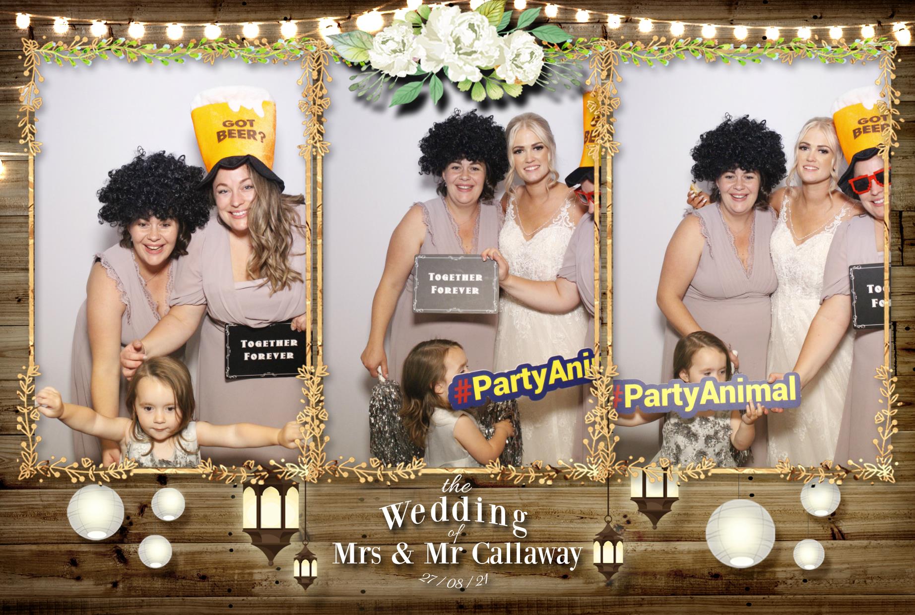 Mr & Mrs Callaway Wedding | View more photos from the event at gallery.myphotoboothexperience.co.uk/u/MyPhotoBoothExperienceLtd/Mr-Mrs-Callaway-Wedding