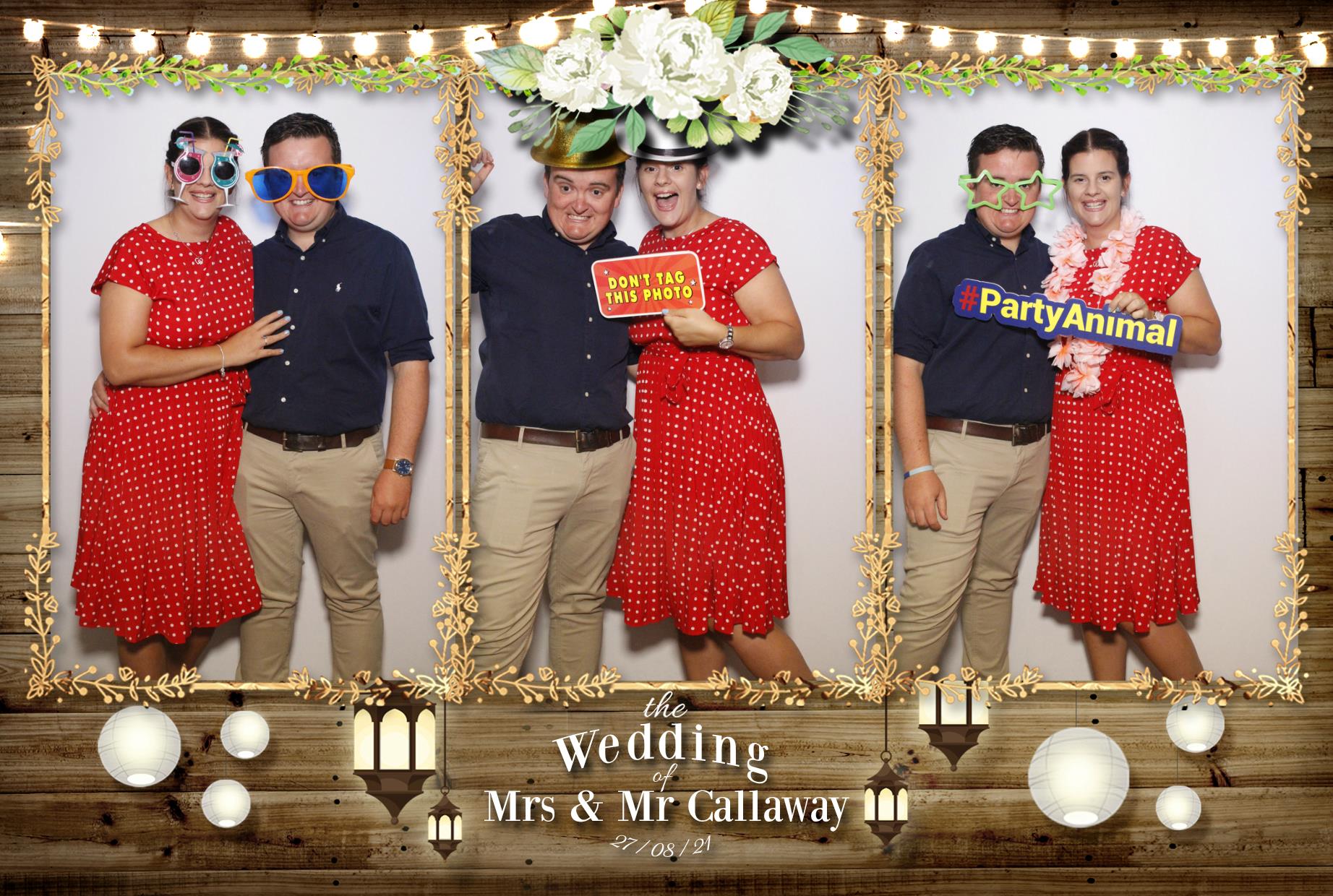 Mr & Mrs Callaway Wedding | View more photos from the event at gallery.myphotoboothexperience.co.uk/u/MyPhotoBoothExperienceLtd/Mr-Mrs-Callaway-Wedding