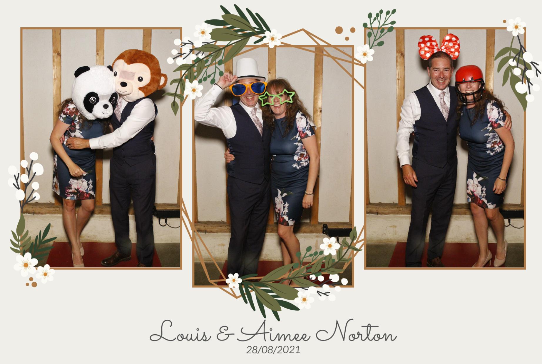 Mr & Mrs Norton | View more photos from the event at gallery.myphotoboothexperience.co.uk/u/MyPhotoBoothExperienceLtd/Mr-Mrs-Norton