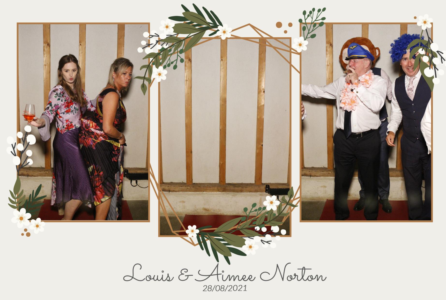 Mr & Mrs Norton | View more photos from the event at gallery.myphotoboothexperience.co.uk/u/MyPhotoBoothExperienceLtd/Mr-Mrs-Norton