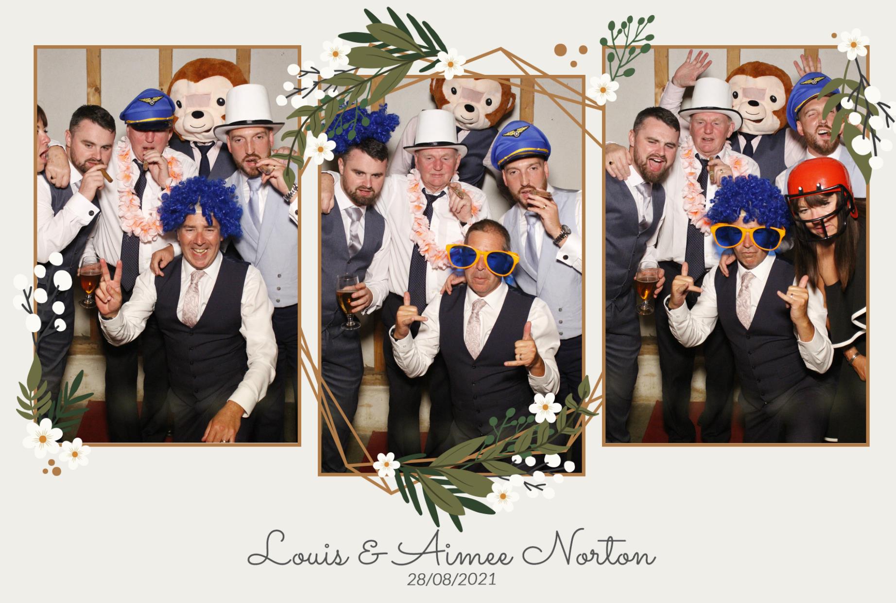 Mr & Mrs Norton | View more photos from the event at gallery.myphotoboothexperience.co.uk/u/MyPhotoBoothExperienceLtd/Mr-Mrs-Norton