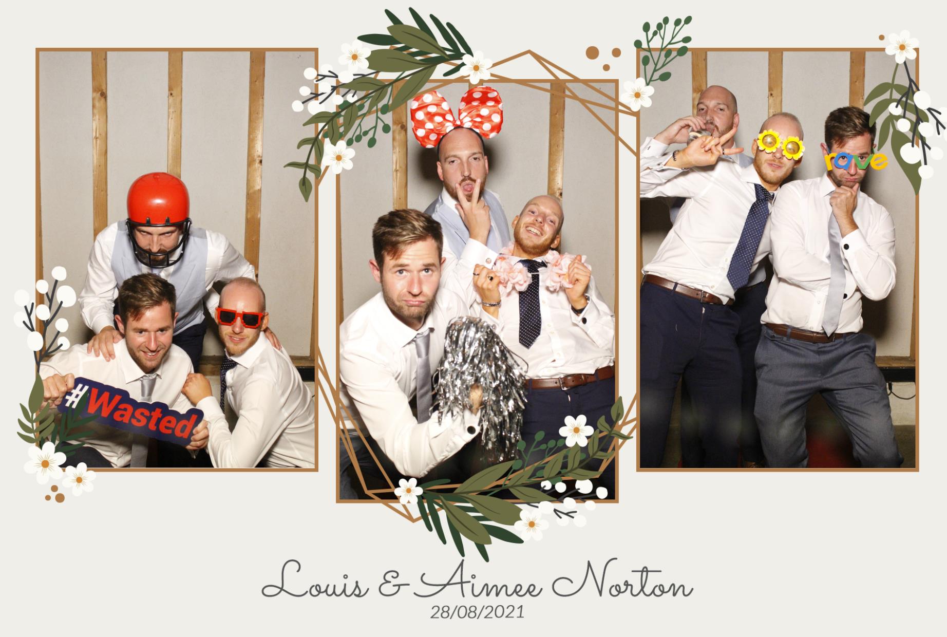 Mr & Mrs Norton | View more photos from the event at gallery.myphotoboothexperience.co.uk/u/MyPhotoBoothExperienceLtd/Mr-Mrs-Norton