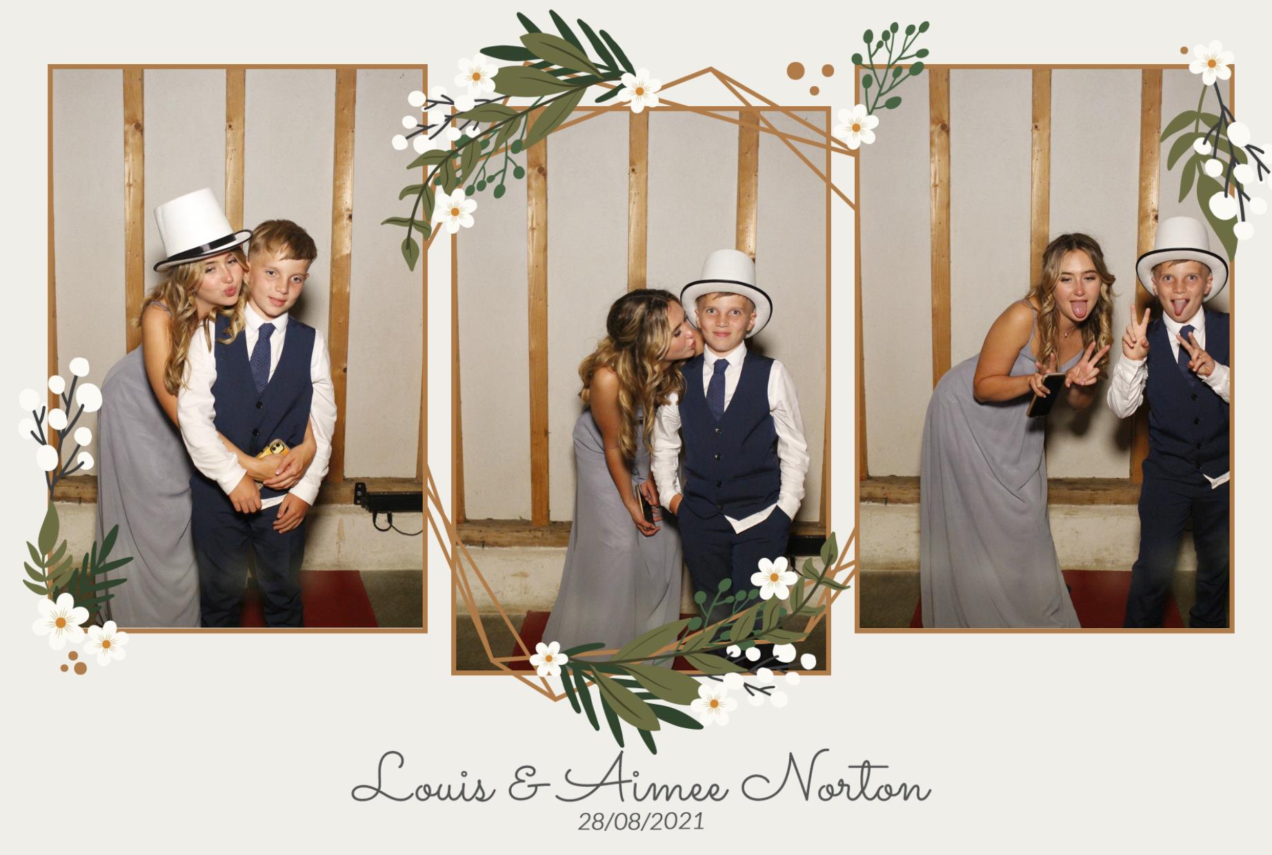 Mr & Mrs Norton | View more photos from the event at gallery.myphotoboothexperience.co.uk/u/MyPhotoBoothExperienceLtd/Mr-Mrs-Norton