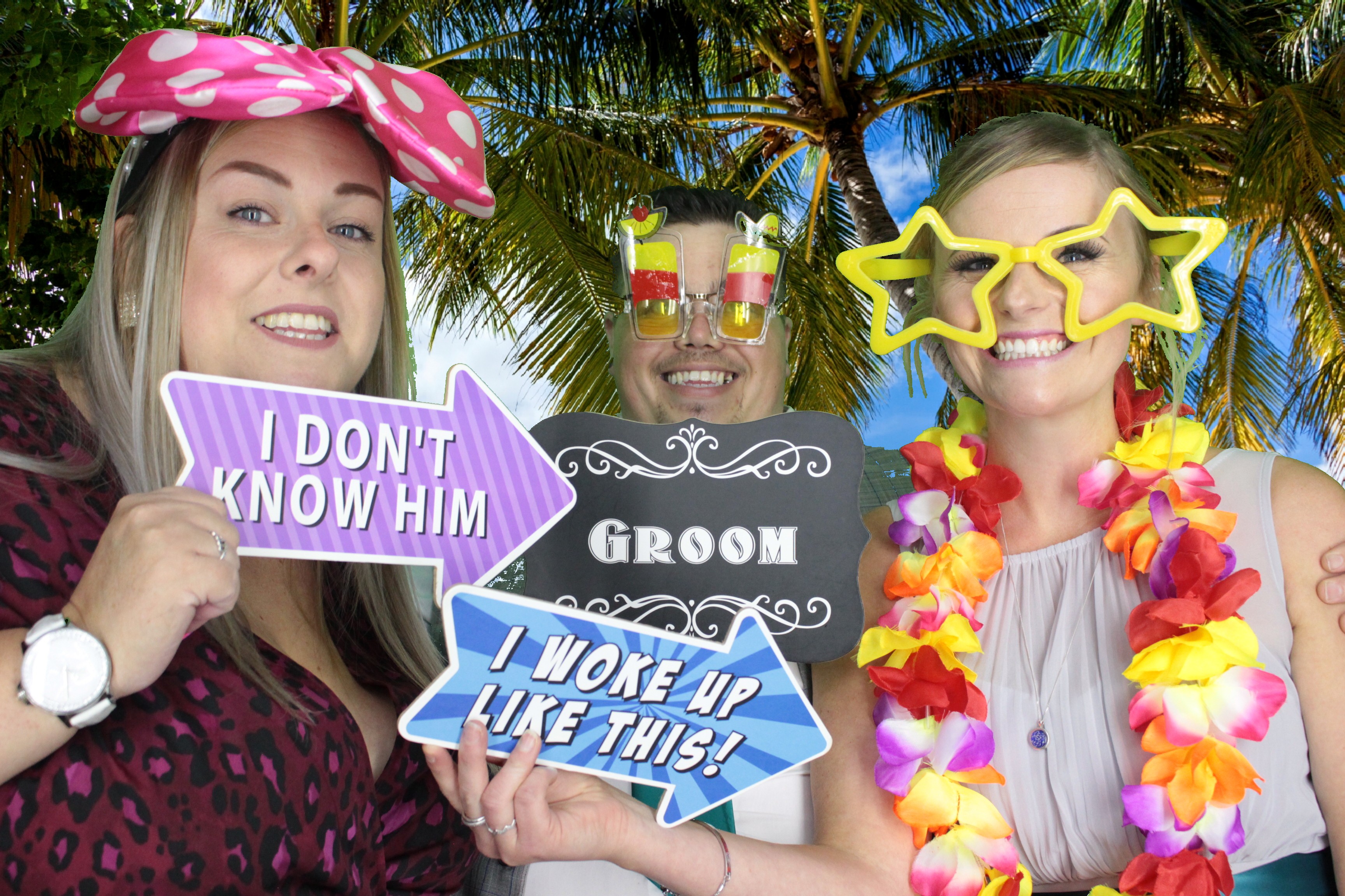 Nicky & Becky's Wedding  | View more photos from the event at gallery.myphotoboothexperience.co.uk/u/MyPhotoBoothExperienceLtd/Nicky-Beckys-Wedding