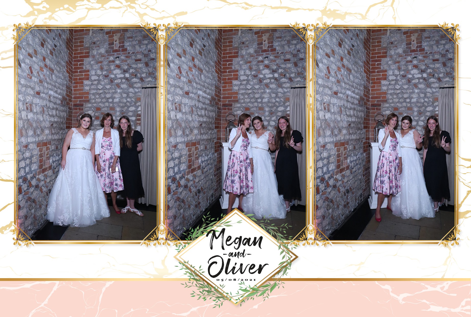 Oliver and Megan's Wedding | View more photos from the event at gallery.myphotoboothexperience.co.uk/u/MyPhotoBoothExperienceLtd/Oliver-and-Megans-Wedding