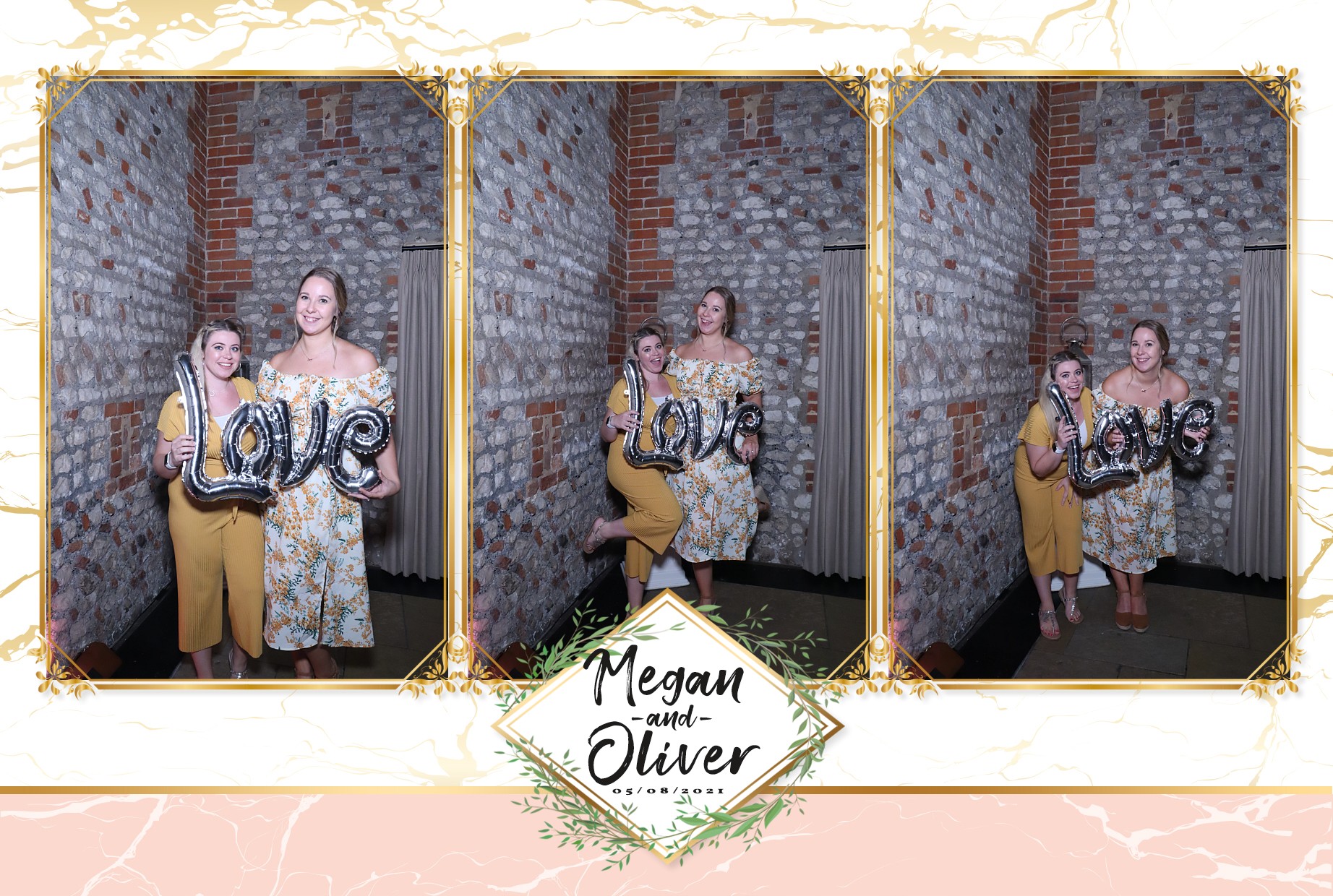Oliver and Megan's Wedding | View more photos from the event at gallery.myphotoboothexperience.co.uk/u/MyPhotoBoothExperienceLtd/Oliver-and-Megans-Wedding