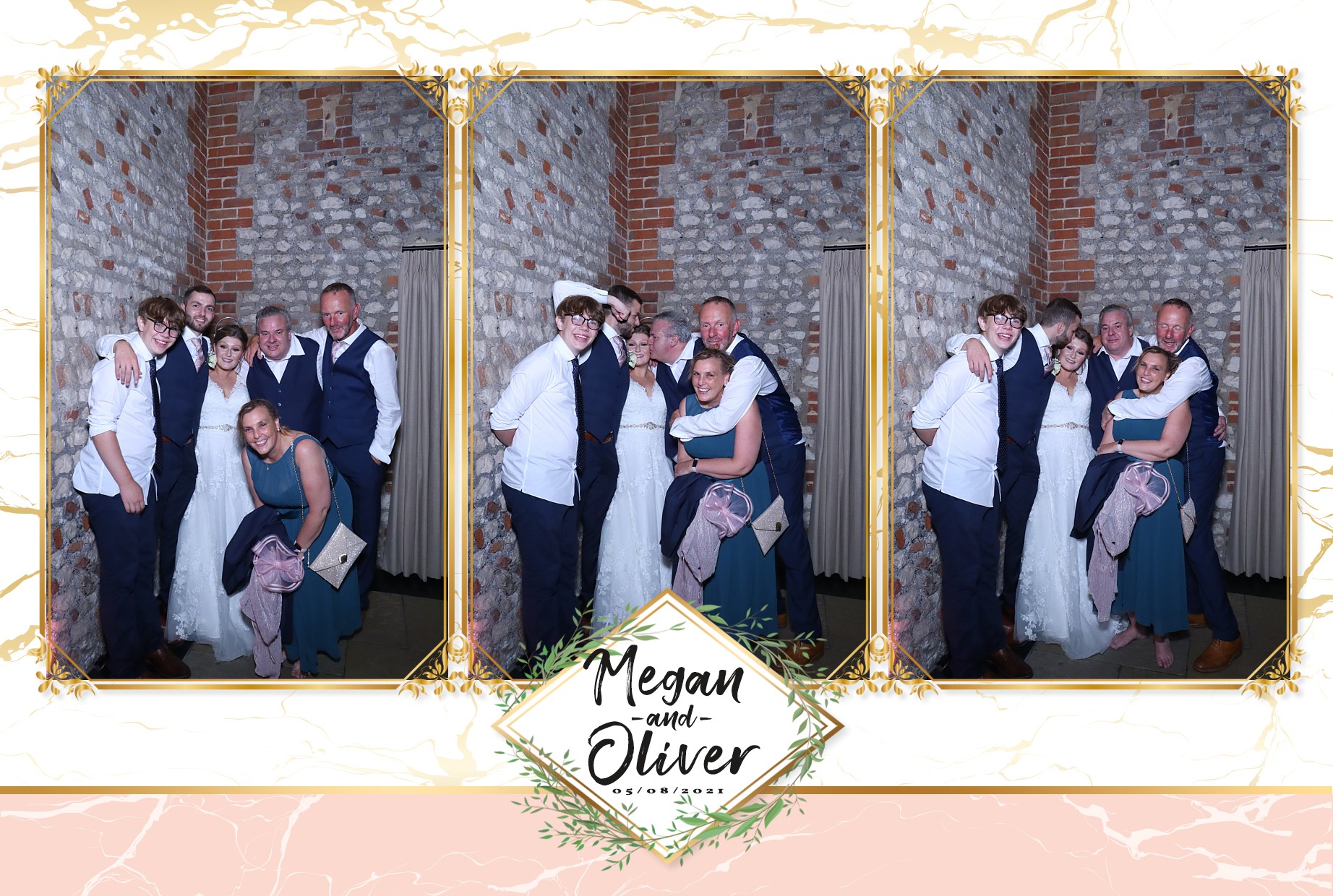 Oliver and Megan's Wedding | View more photos from the event at gallery.myphotoboothexperience.co.uk/u/MyPhotoBoothExperienceLtd/Oliver-and-Megans-Wedding