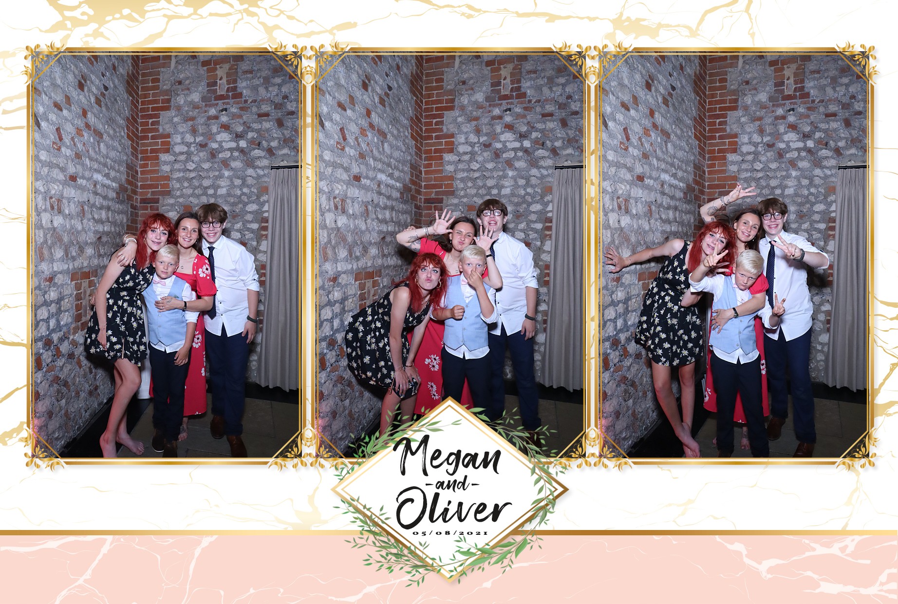 Oliver and Megan's Wedding | View more photos from the event at gallery.myphotoboothexperience.co.uk/u/MyPhotoBoothExperienceLtd/Oliver-and-Megans-Wedding