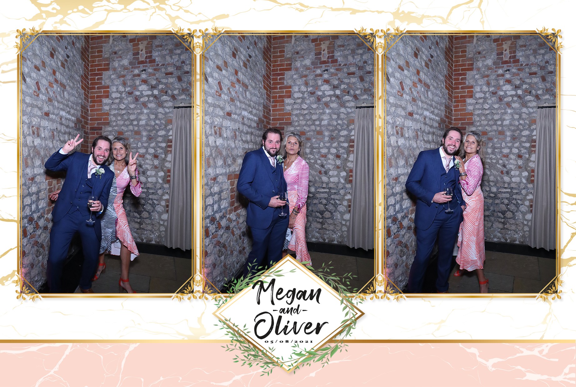 Oliver and Megan's Wedding | View more photos from the event at gallery.myphotoboothexperience.co.uk/u/MyPhotoBoothExperienceLtd/Oliver-and-Megans-Wedding