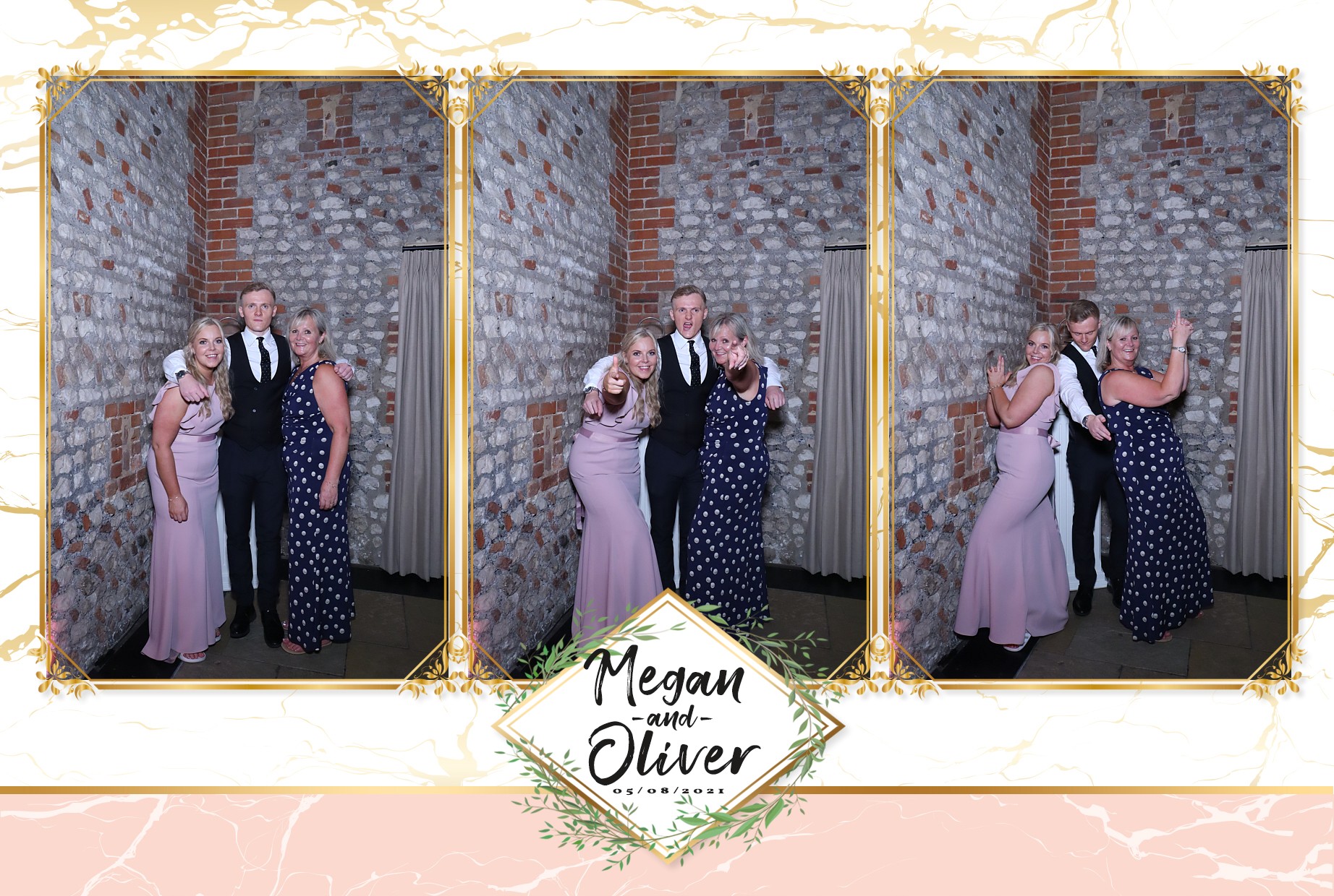 Oliver and Megan's Wedding | View more photos from the event at gallery.myphotoboothexperience.co.uk/u/MyPhotoBoothExperienceLtd/Oliver-and-Megans-Wedding
