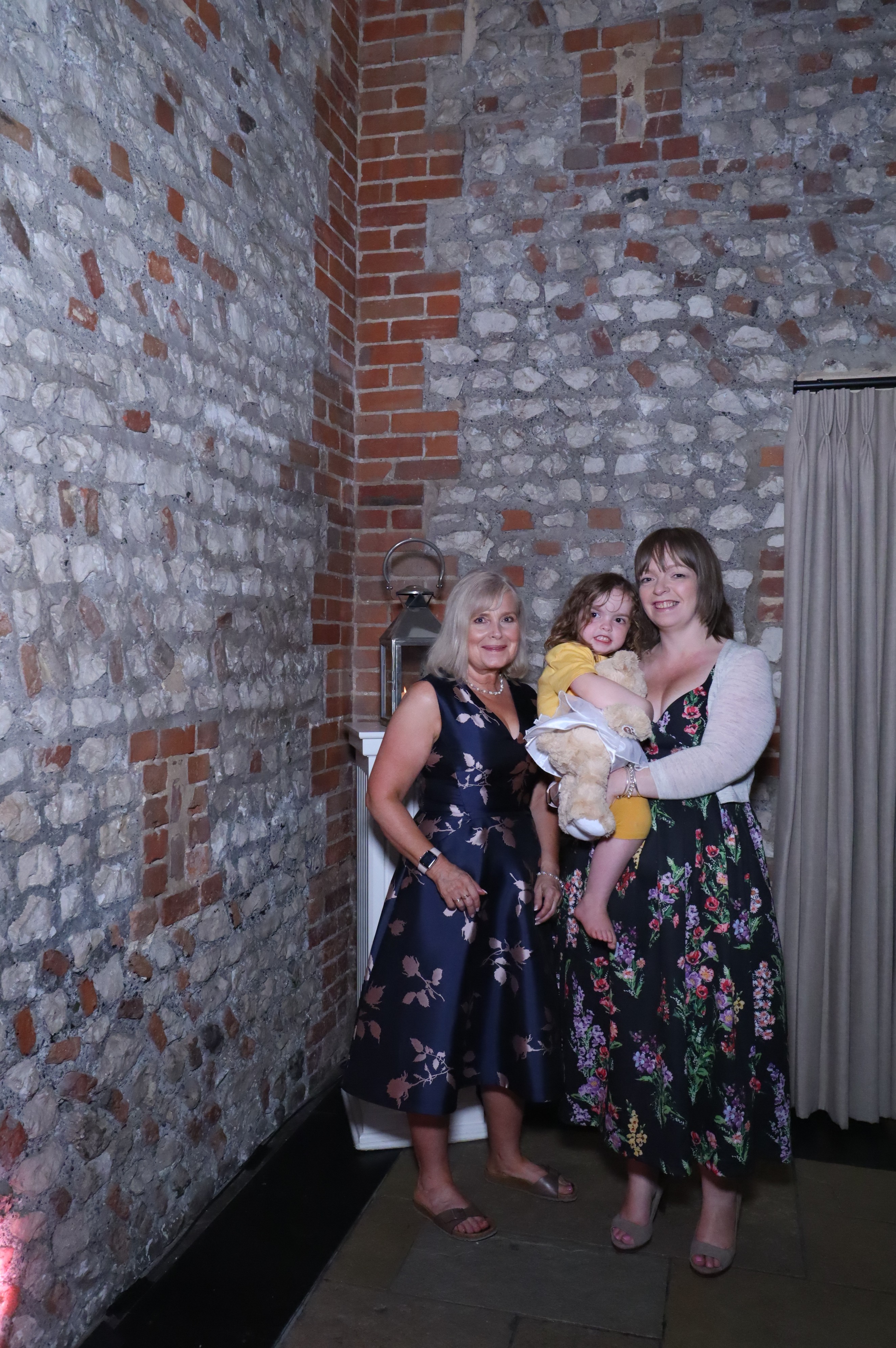 Oliver and Megan's Wedding | View more photos from the event at gallery.myphotoboothexperience.co.uk/u/MyPhotoBoothExperienceLtd/Oliver-and-Megans-Wedding