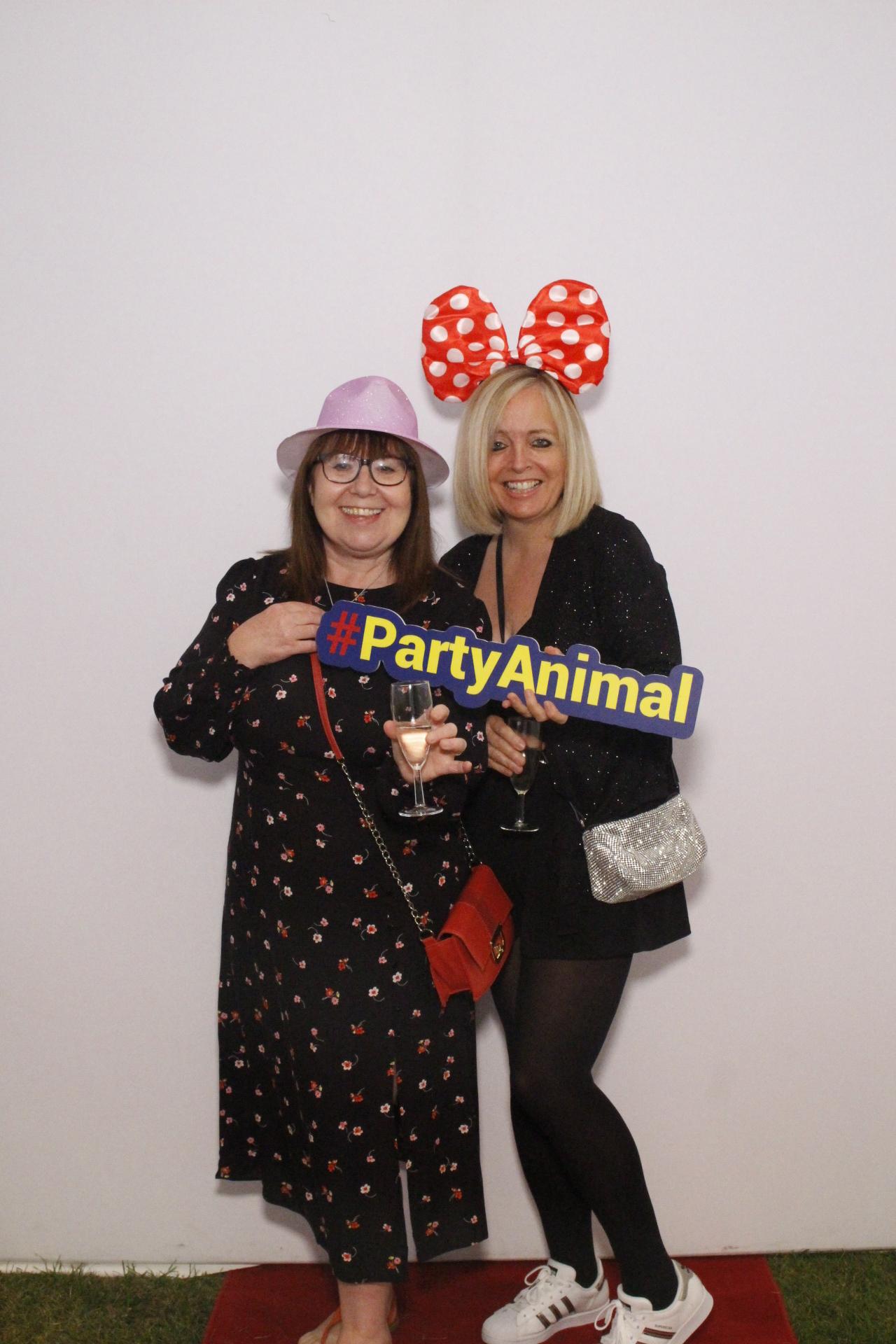 Salisbury NHS Foundation Trust Awards | View more photos from the event at gallery.myphotoboothexperience.co.uk/u/MyPhotoBoothExperienceLtd/Salisbury-NHS-Foundation-Trust-Awards