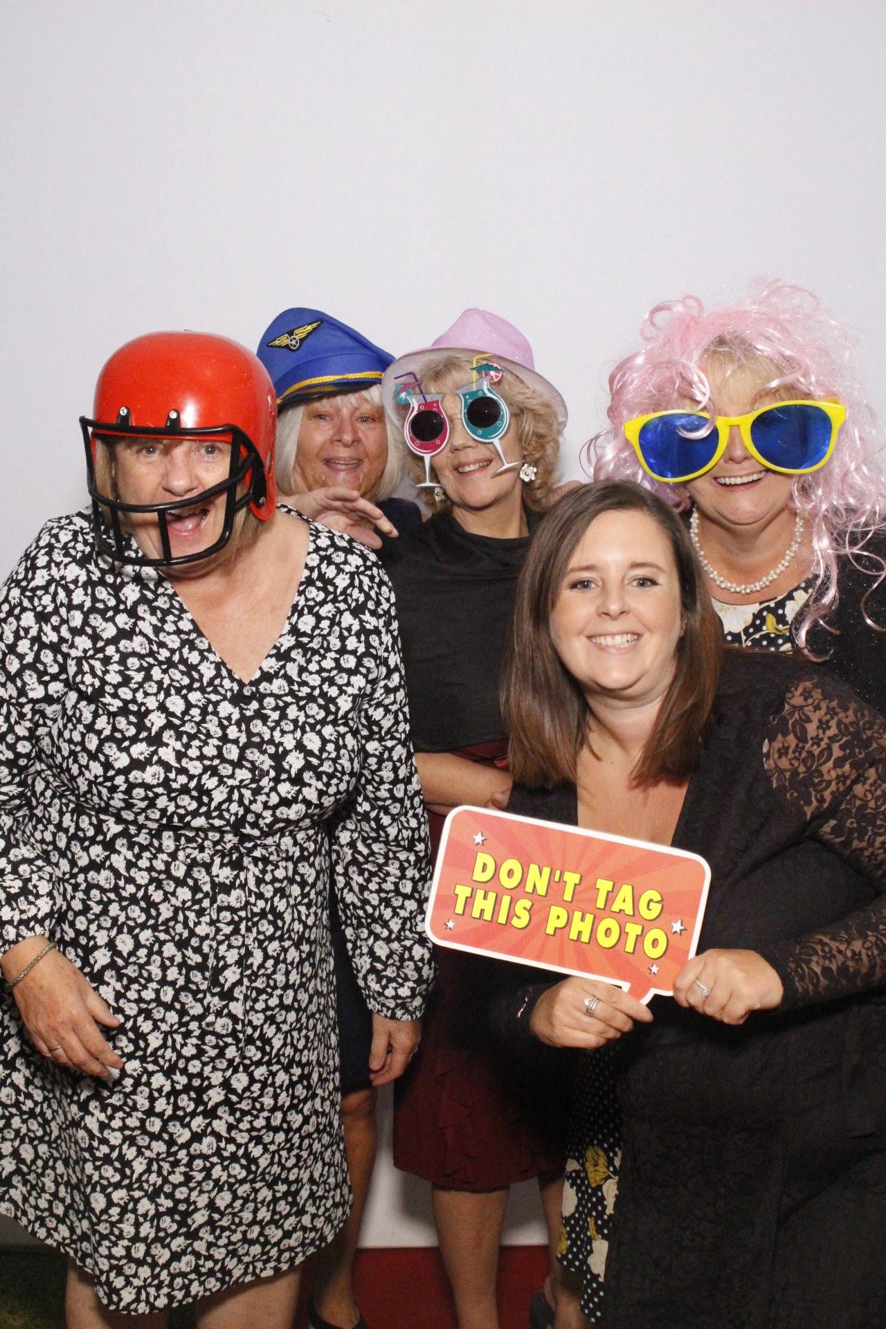 Salisbury NHS Foundation Trust Awards | View more photos from the event at gallery.myphotoboothexperience.co.uk/u/MyPhotoBoothExperienceLtd/Salisbury-NHS-Foundation-Trust-Awards