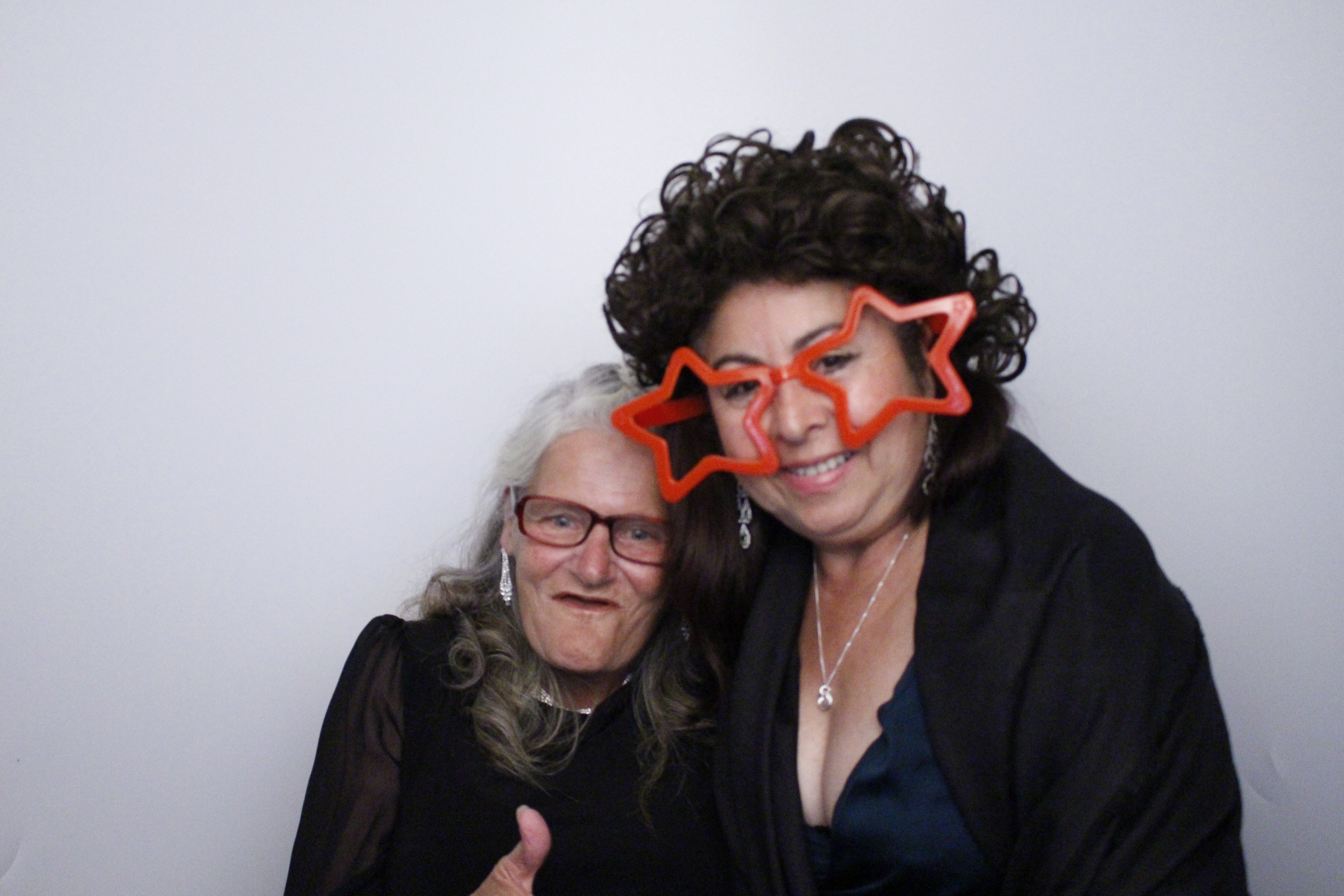 Sarah and Darren's Party | View more photos from the event at gallery.myphotoboothexperience.co.uk/u/MyPhotoBoothExperienceLtd/Sarah-and-Darrens-Party