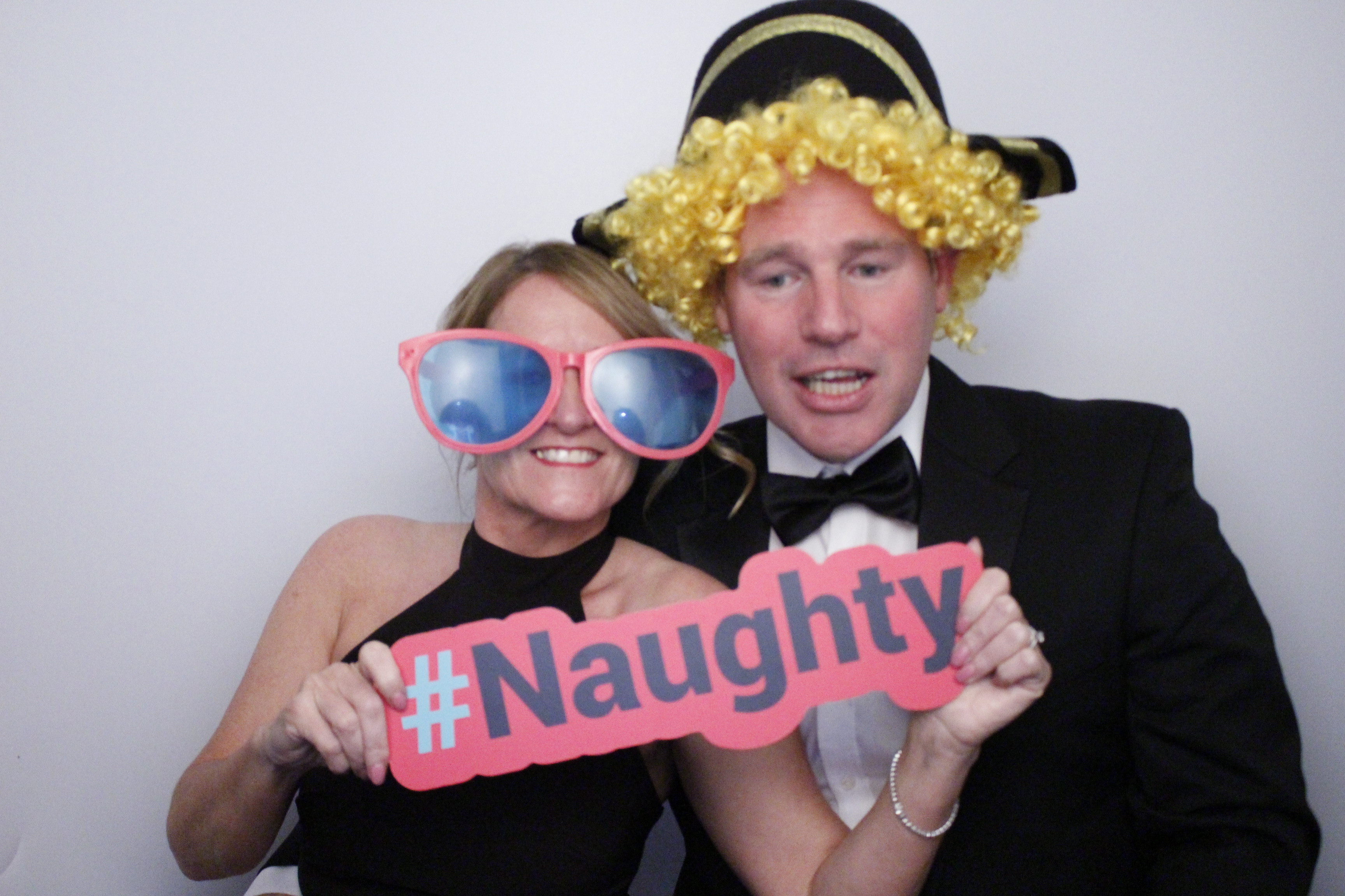 Sarah and Darren's Party | View more photos from the event at gallery.myphotoboothexperience.co.uk/u/MyPhotoBoothExperienceLtd/Sarah-and-Darrens-Party