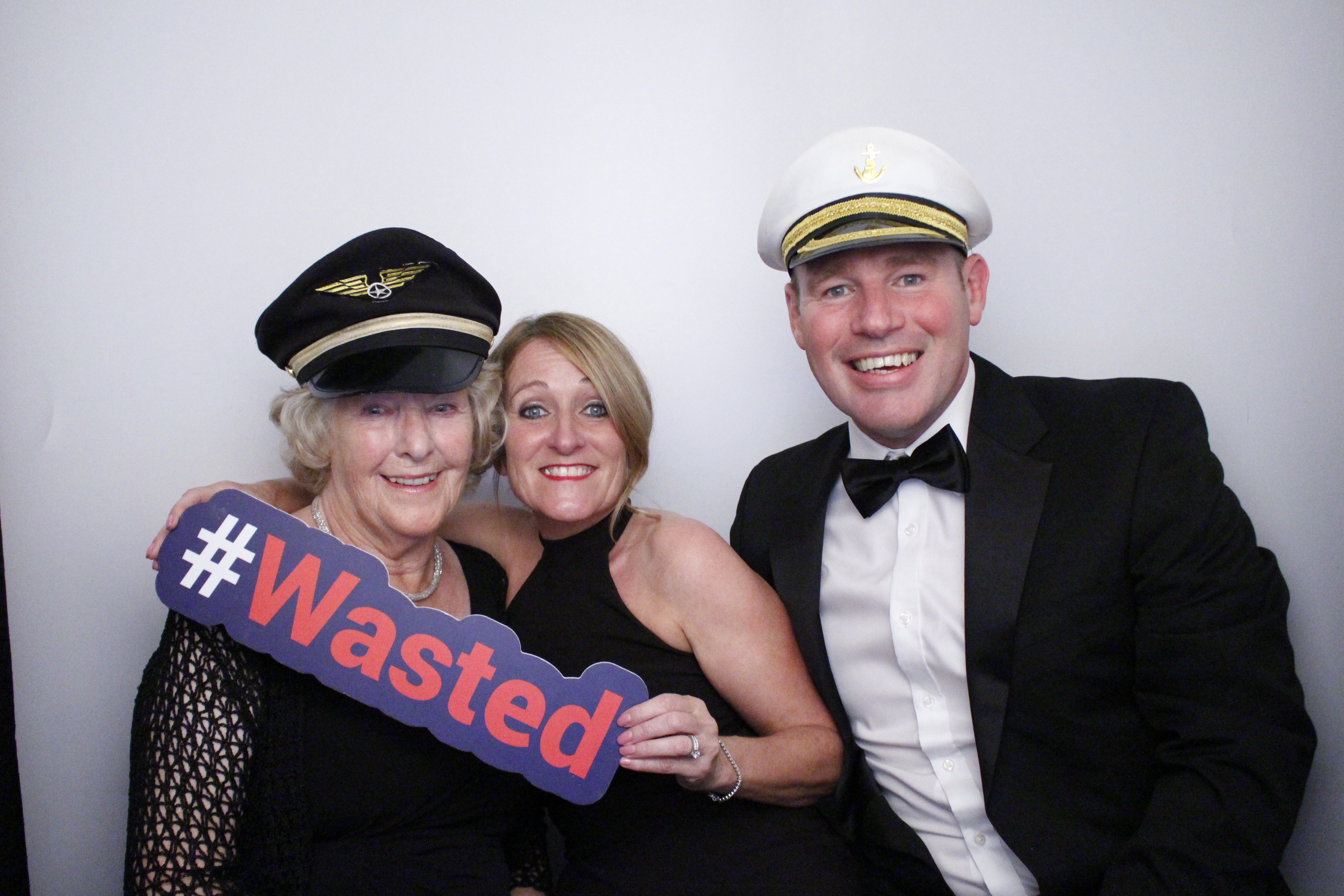 Sarah and Darren's Party | View more photos from the event at gallery.myphotoboothexperience.co.uk/u/MyPhotoBoothExperienceLtd/Sarah-and-Darrens-Party