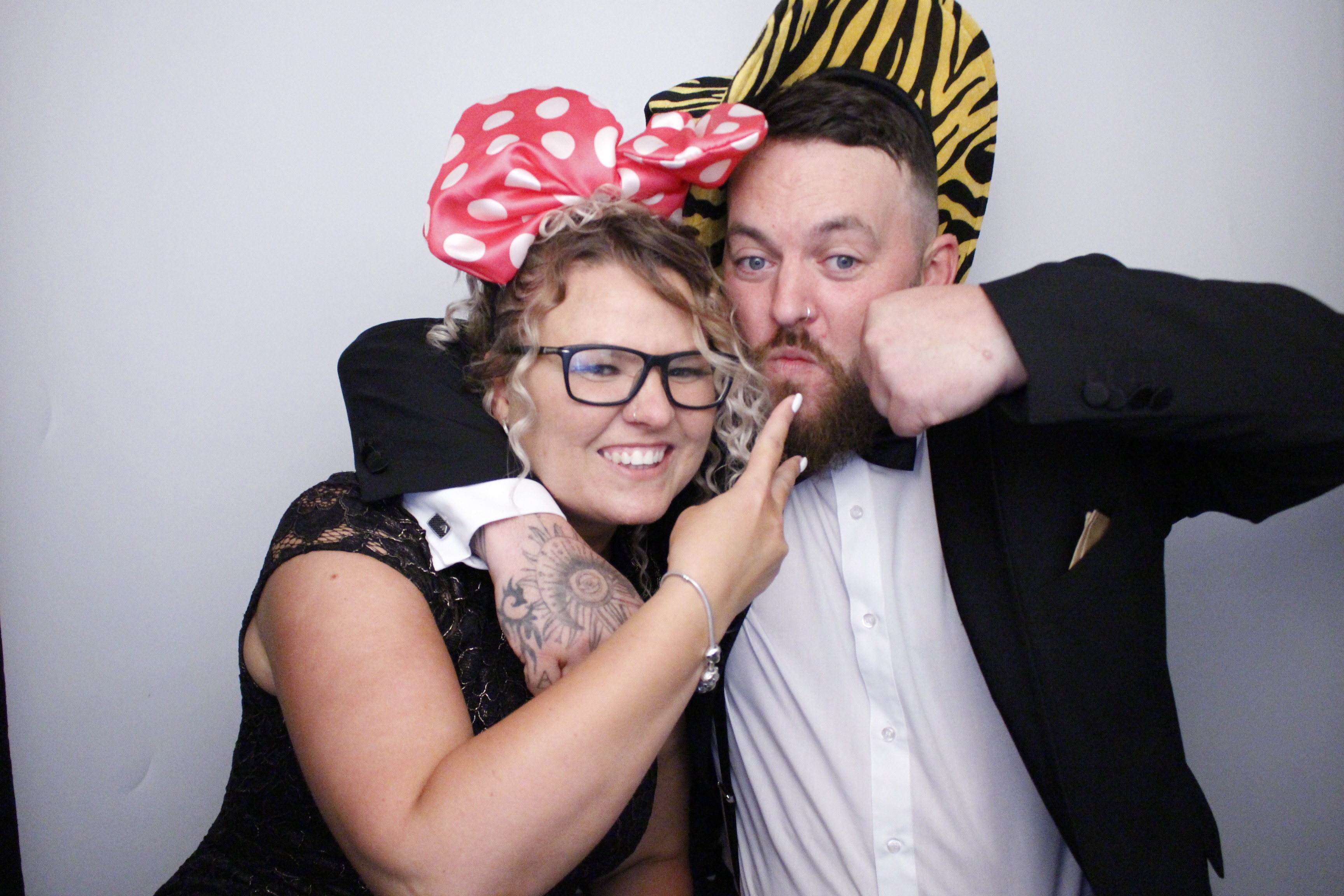 Sarah and Darren's Party | View more photos from the event at gallery.myphotoboothexperience.co.uk/u/MyPhotoBoothExperienceLtd/Sarah-and-Darrens-Party