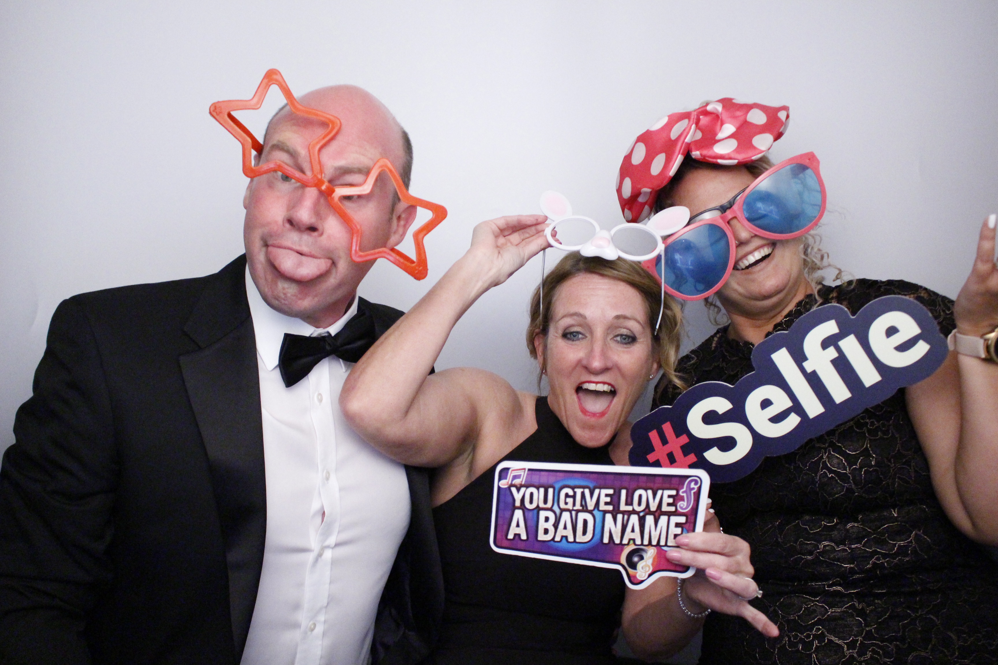 Sarah and Darren's Party | View more photos from the event at gallery.myphotoboothexperience.co.uk/u/MyPhotoBoothExperienceLtd/Sarah-and-Darrens-Party